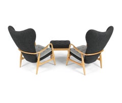 Paar Madsen und Schubell Modell MS4 Wingback Lounge Chairs mit Ottomane