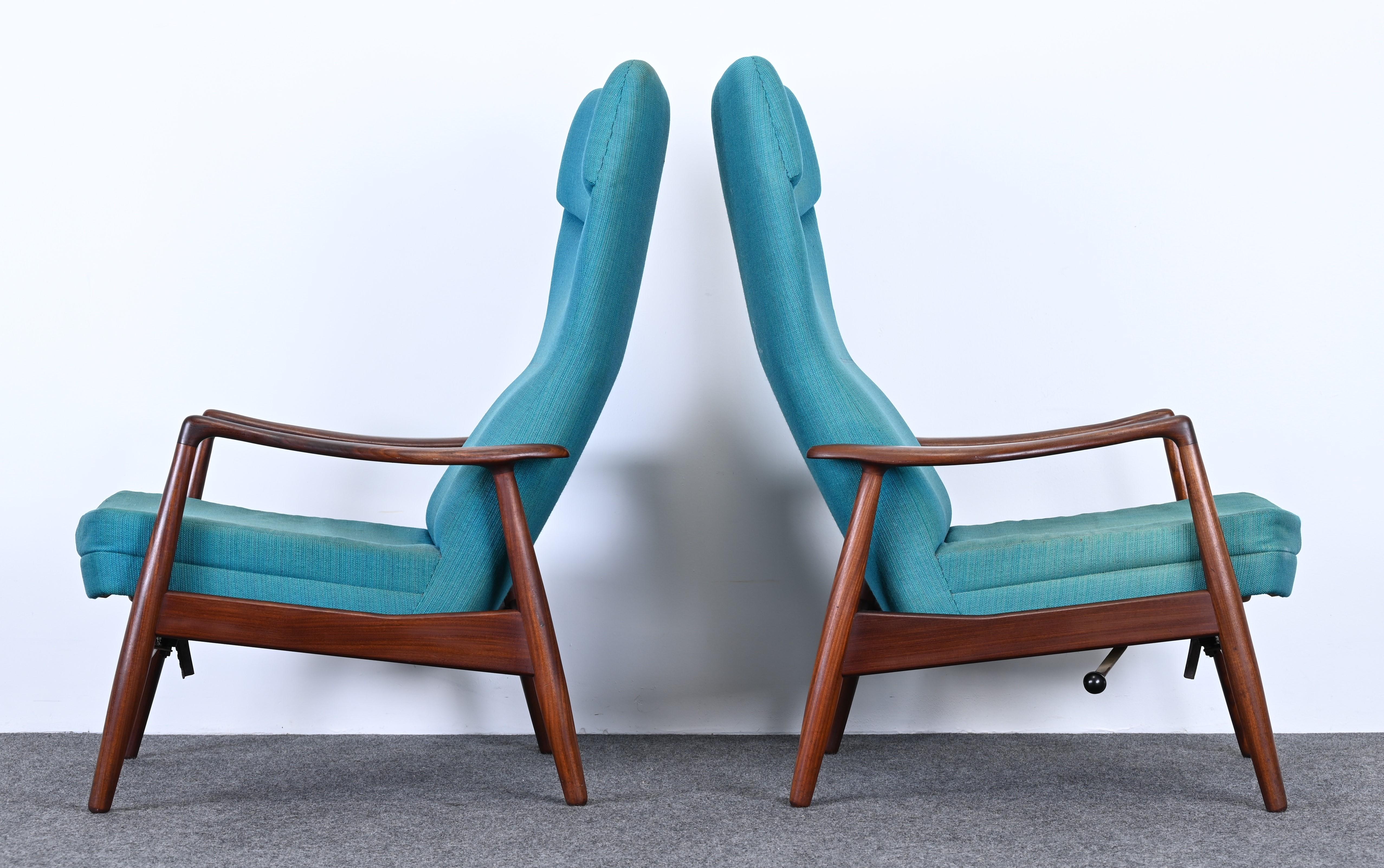 Pair of Madsen & Schubell Lounge Chairs and Ottomans by TOVE, 1960s 7