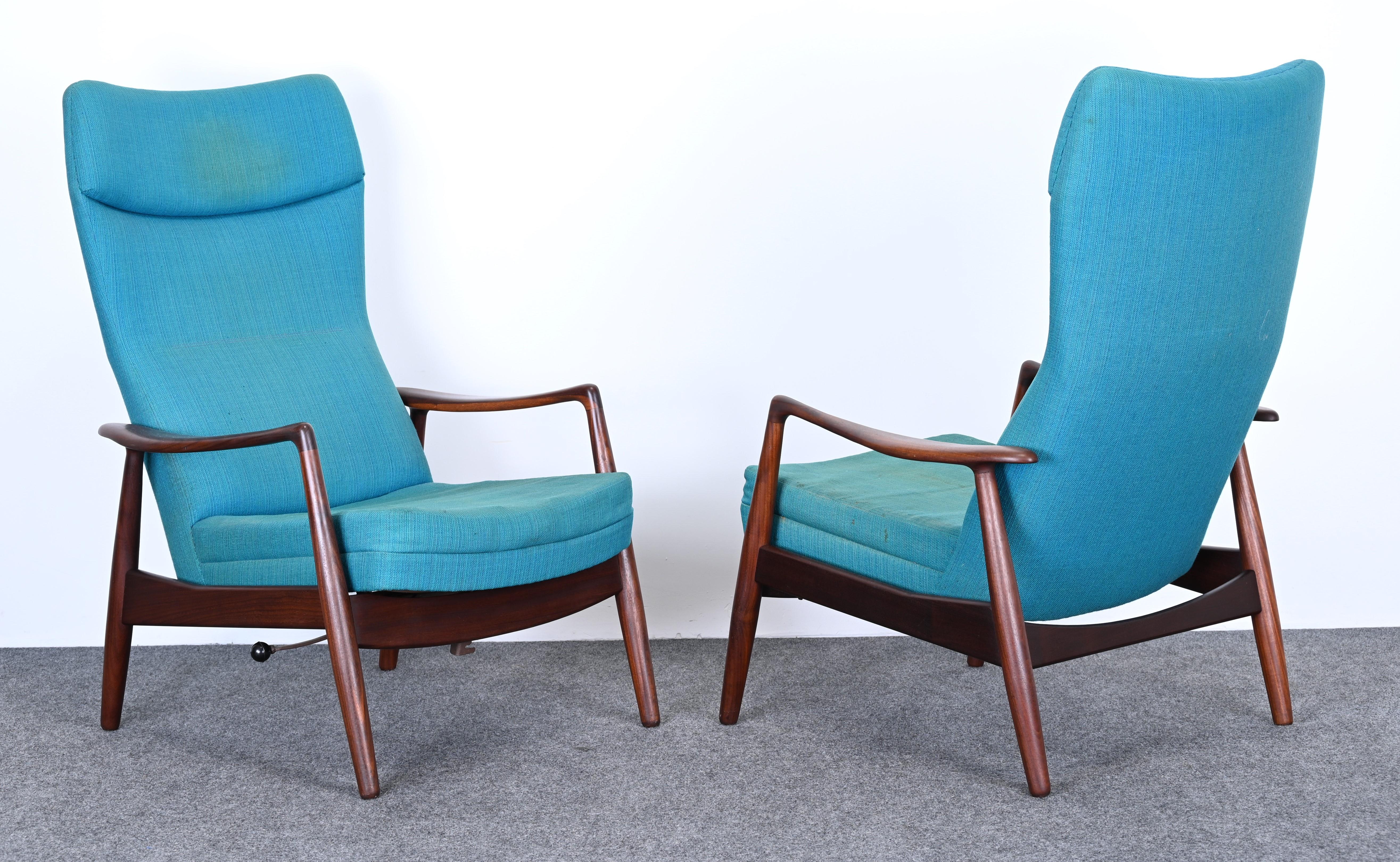 Danish Pair of Madsen & Schubell Lounge Chairs and Ottomans by TOVE, 1960s