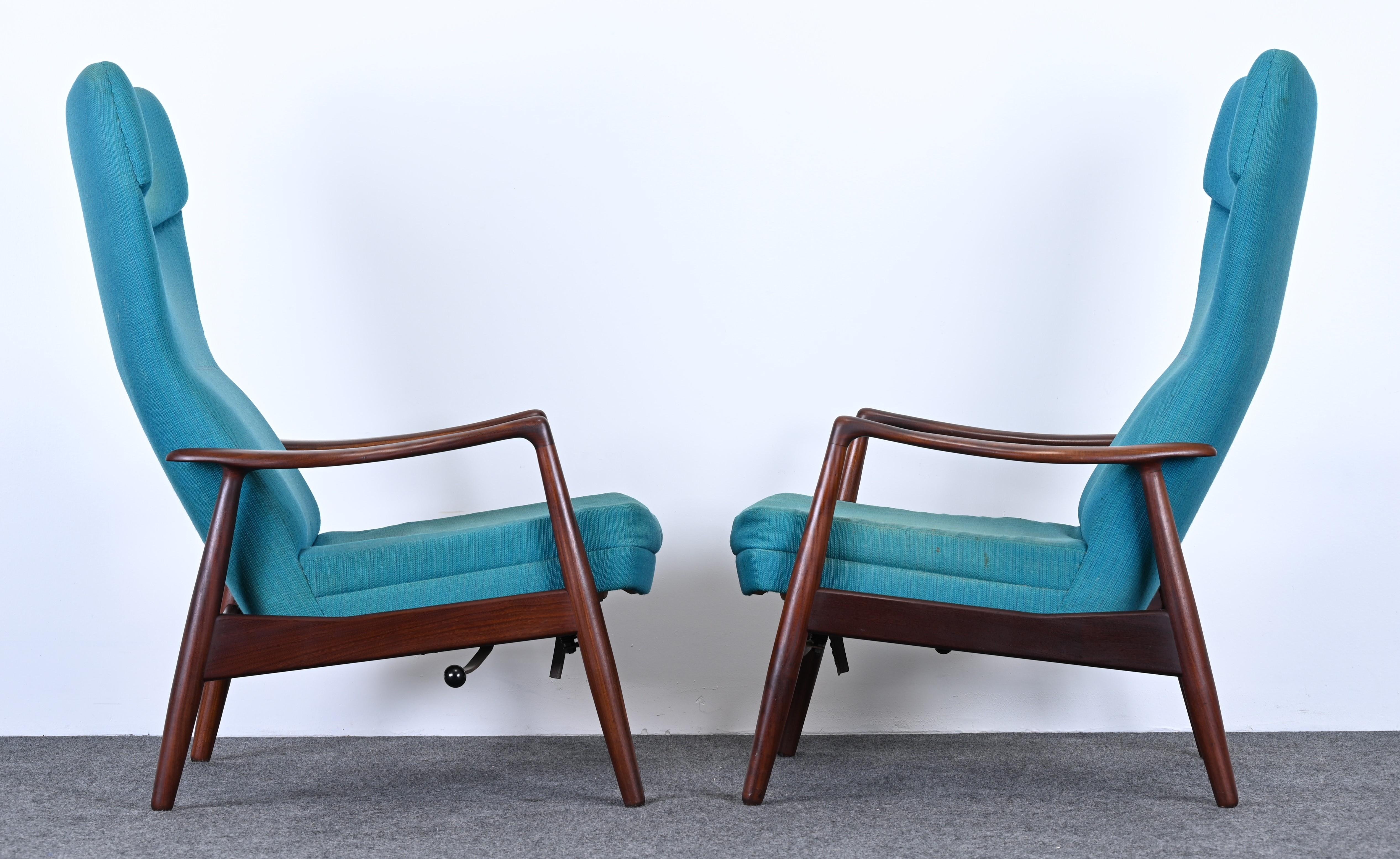 Pair of Madsen & Schubell Lounge Chairs and Ottomans by TOVE, 1960s 1