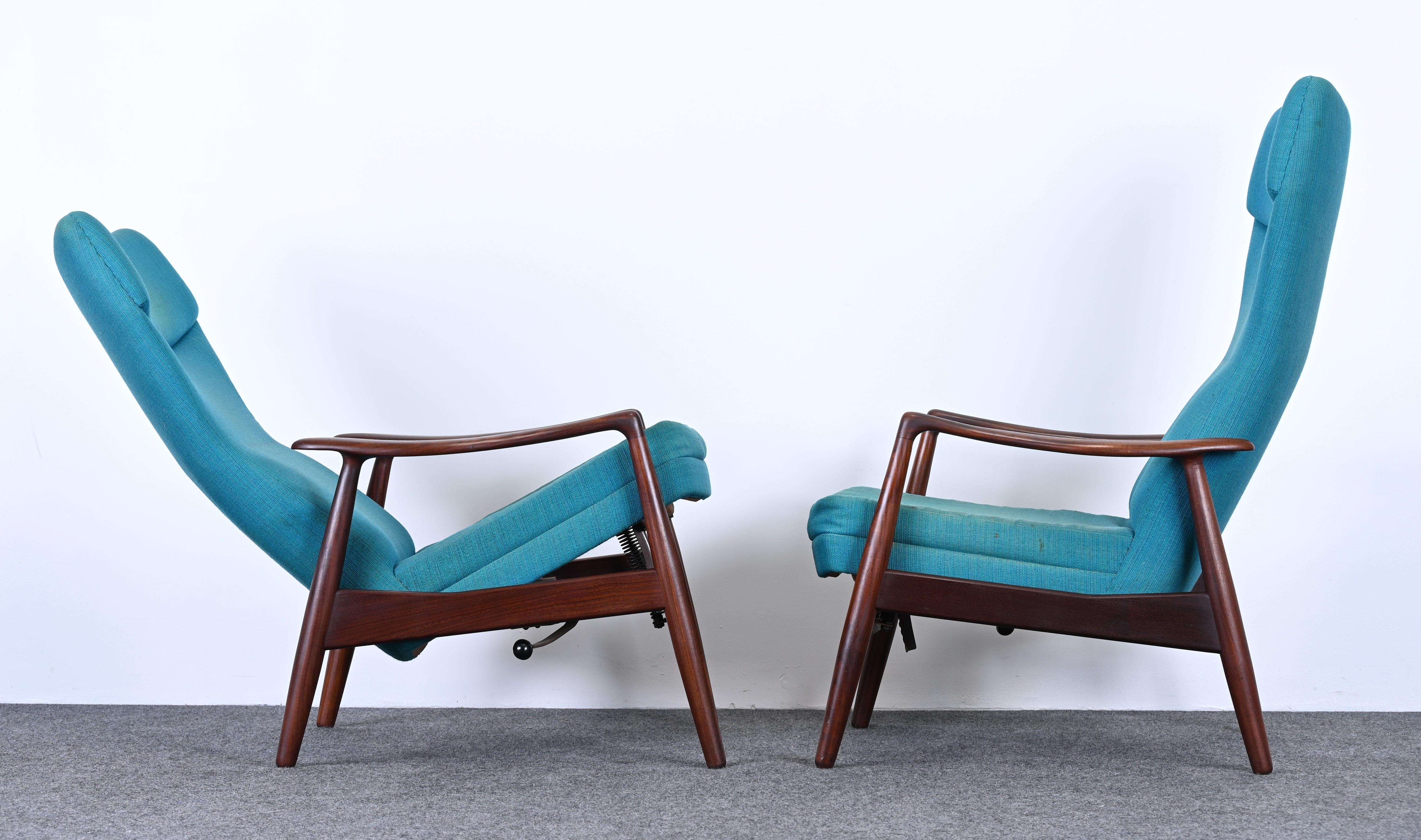 Pair of Madsen & Schubell Lounge Chairs and Ottomans by TOVE, 1960s 2