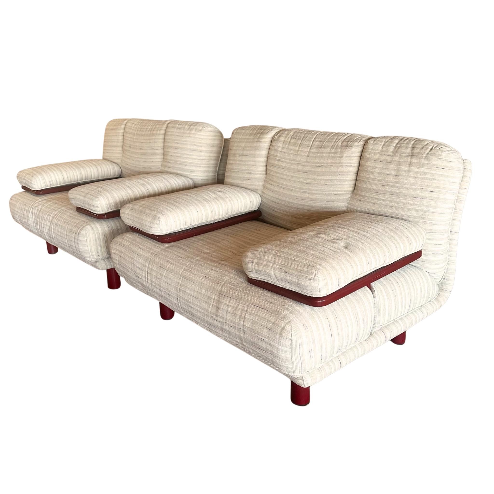 Post-Modern Pair of Magia Lounge Chairs by Bacci and Mazzoni for Giovannetti, Italy, 1980s For Sale
