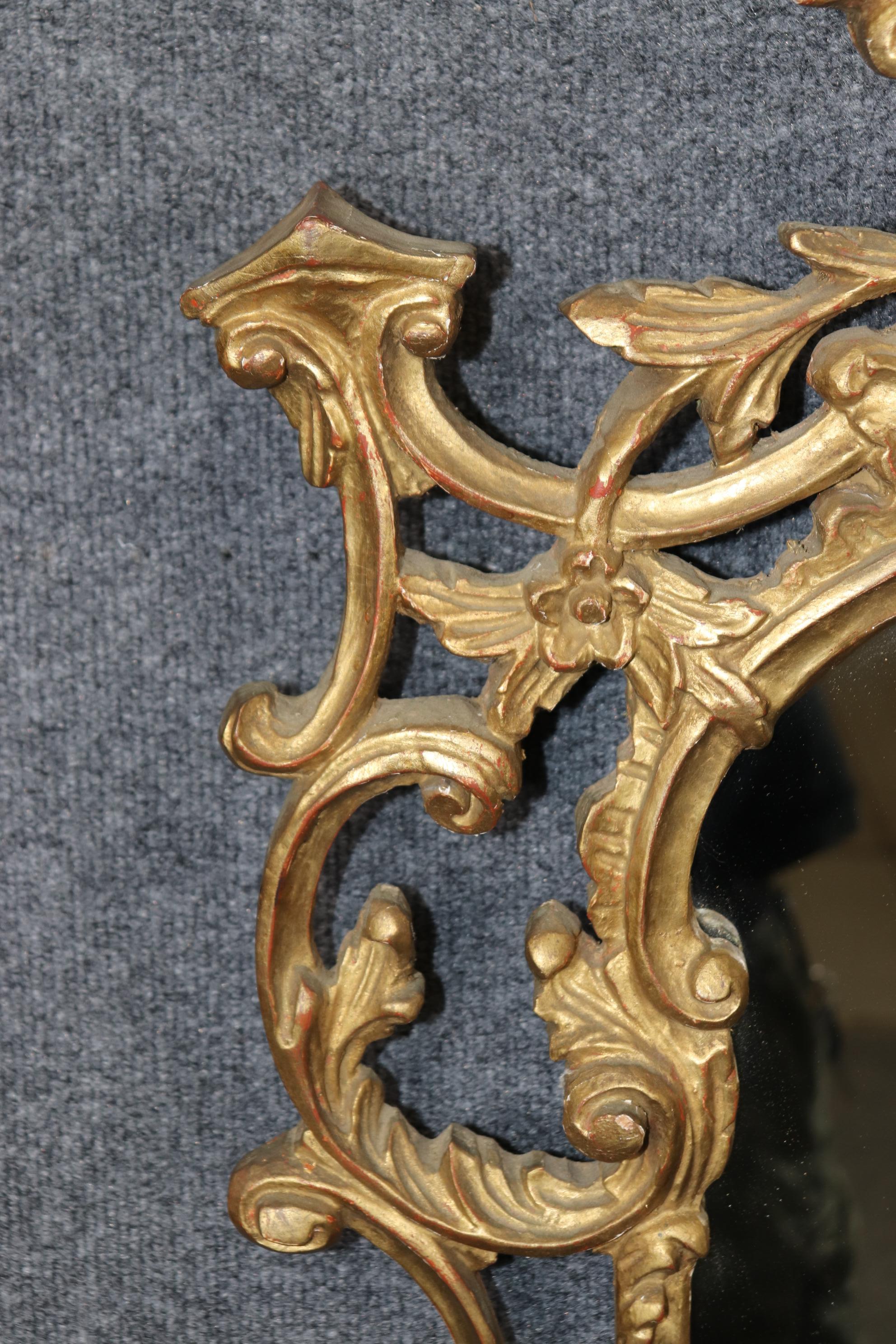 Paar prächtige geschnitzte italienische Rokoko-Giltholzspiegel im Stil von Louis XV  (Italienisch) im Angebot