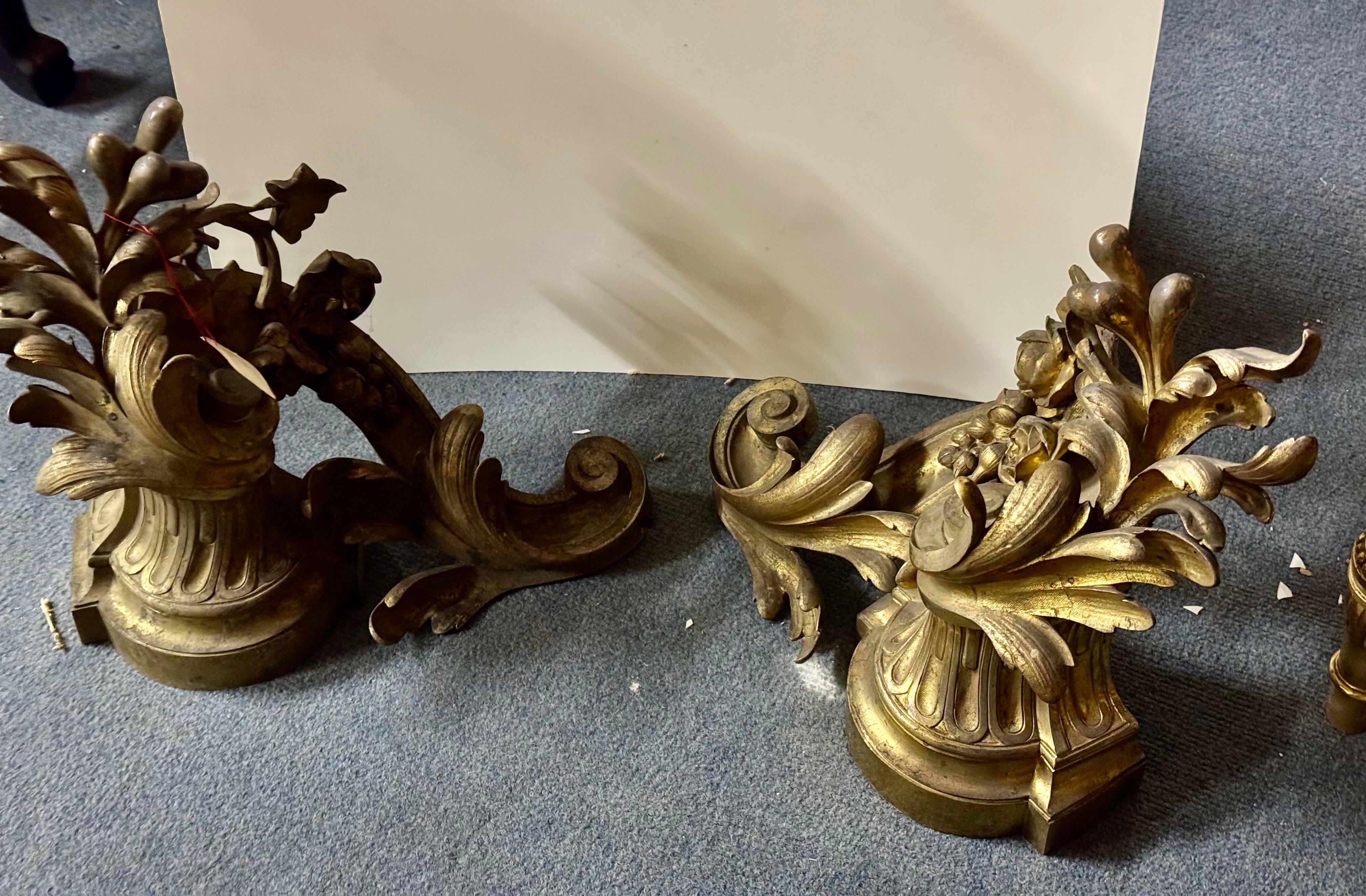 Early 20th Century Pair of magnificent chenet in bronze For Sale