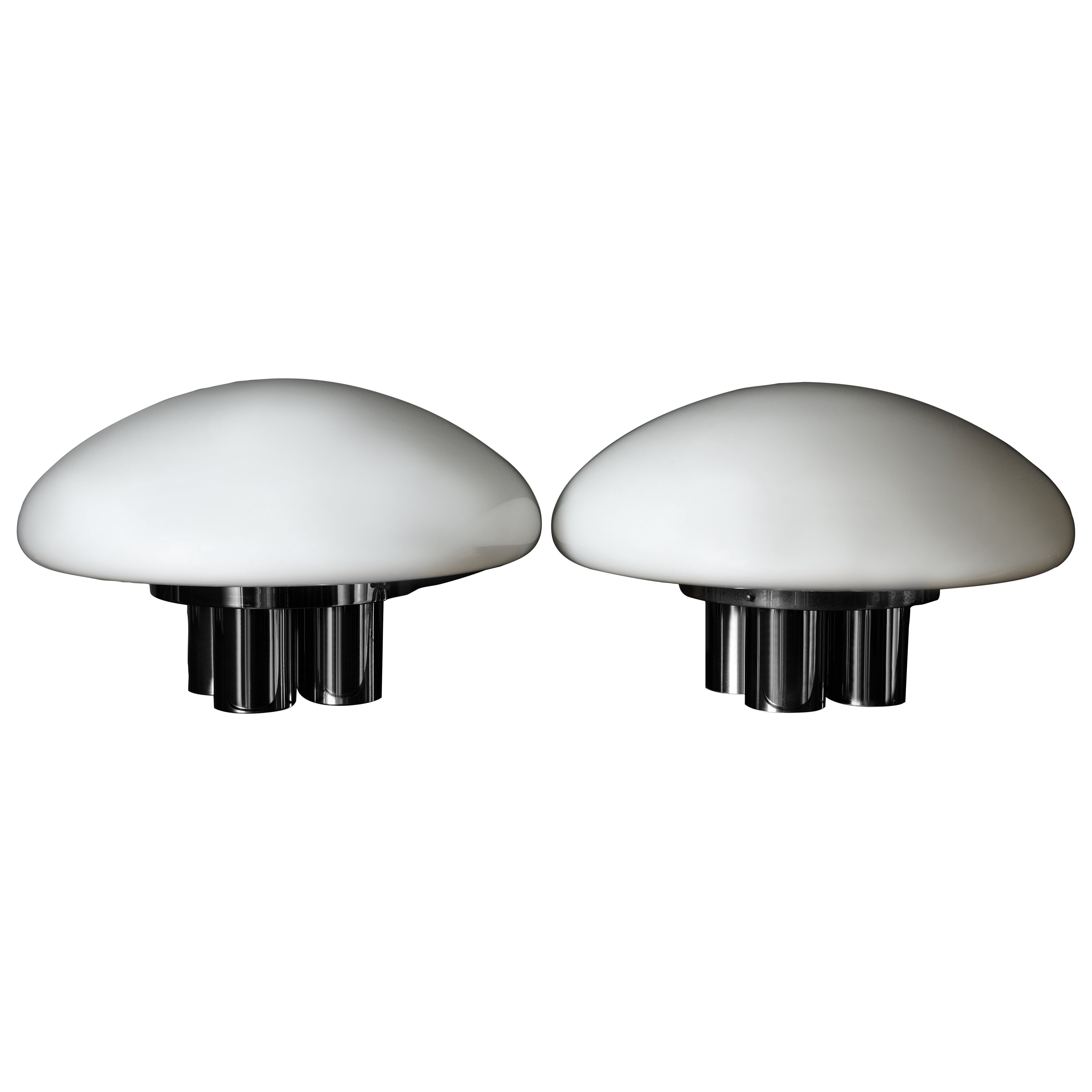 Pair of Magnolia Table Lamps by S. Mazza and G. Gramigna for Quattrifolio Design For Sale