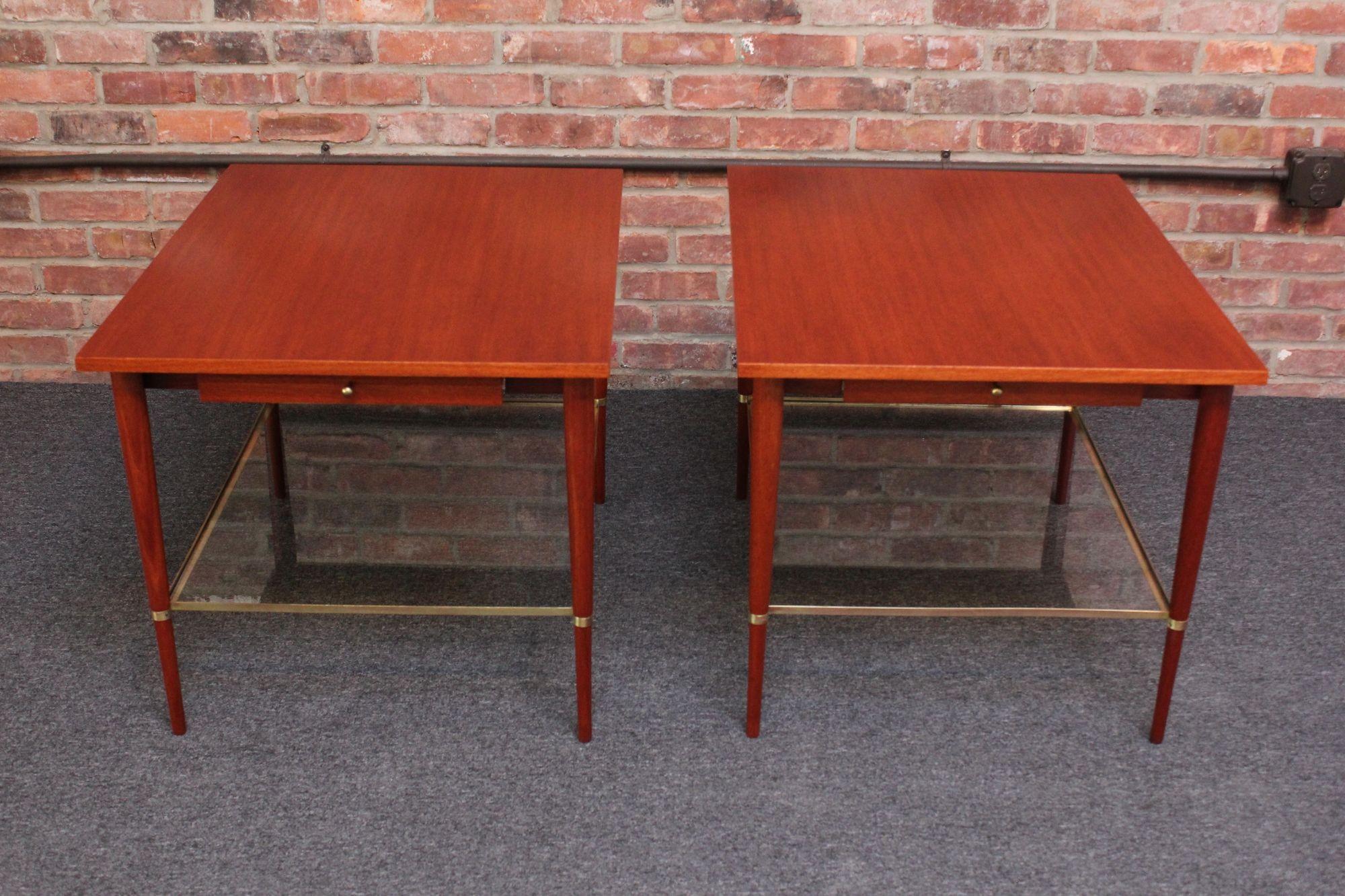 Mid-20th Century Pair of Mahogany and Brass Connoisseur Collection Nightstands by Paul McCobb For Sale