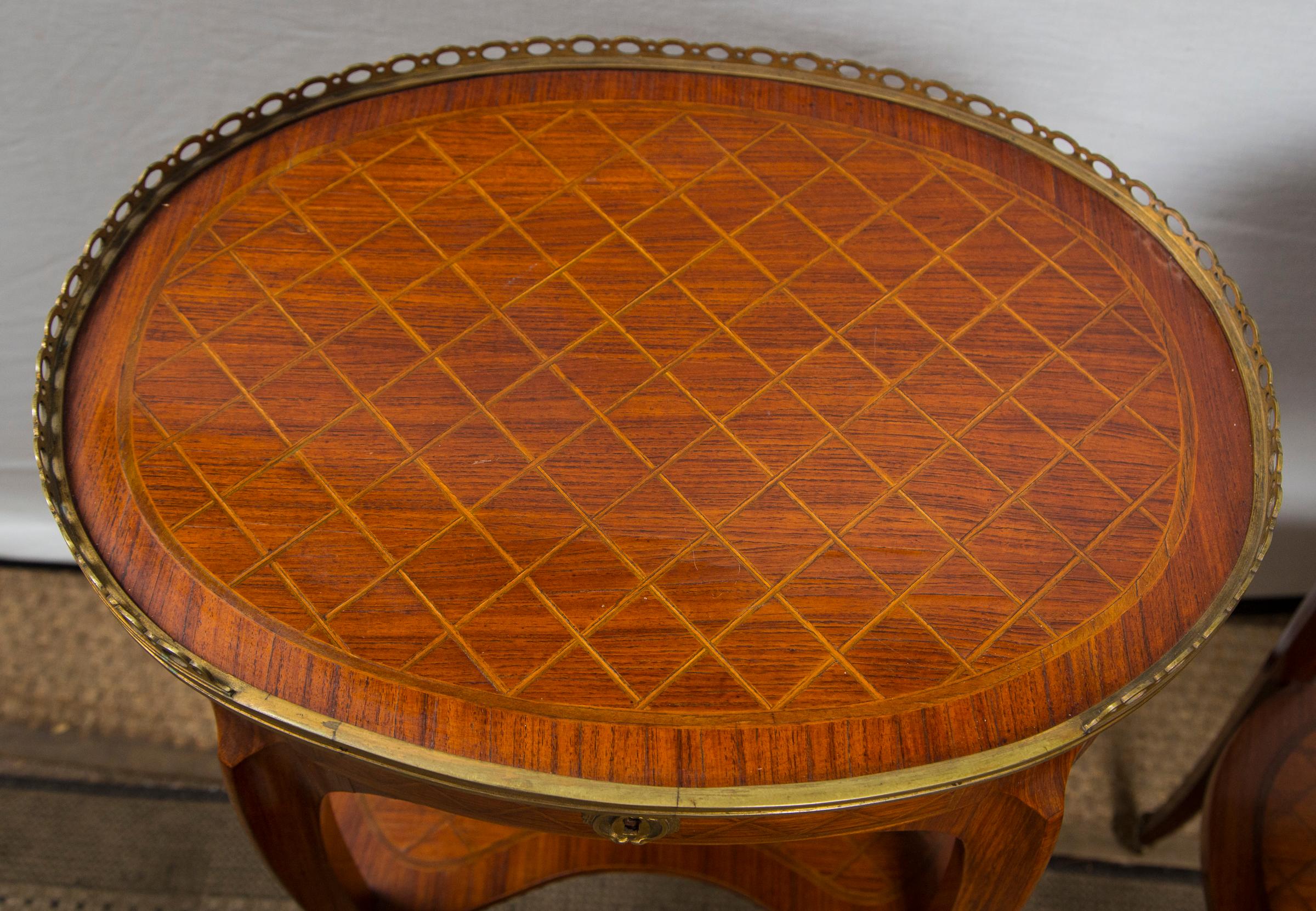 Inlay Pair of Mahogany and Brass Inlaid End Tables For Sale