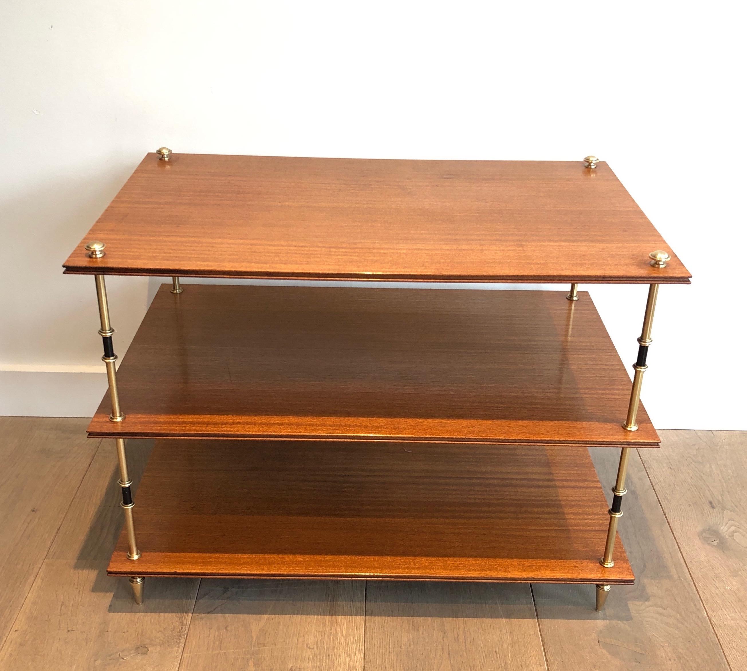 Pair of mahogany and brass three tiers console or side tables by Maison Jansen In Good Condition For Sale In Marcq-en-Barœul, Hauts-de-France