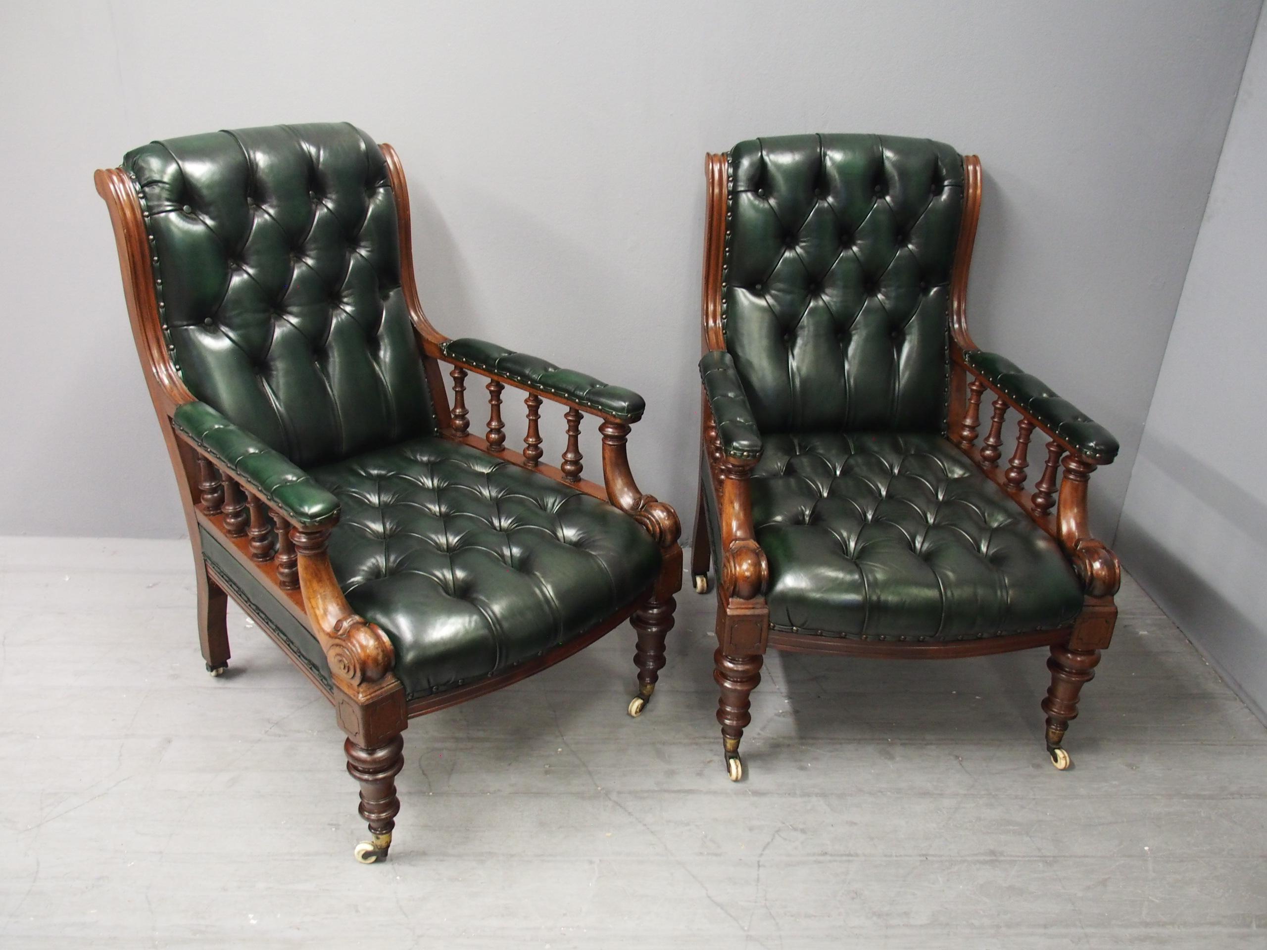 Pair of Mahogany and Leather Library Chairs For Sale 5