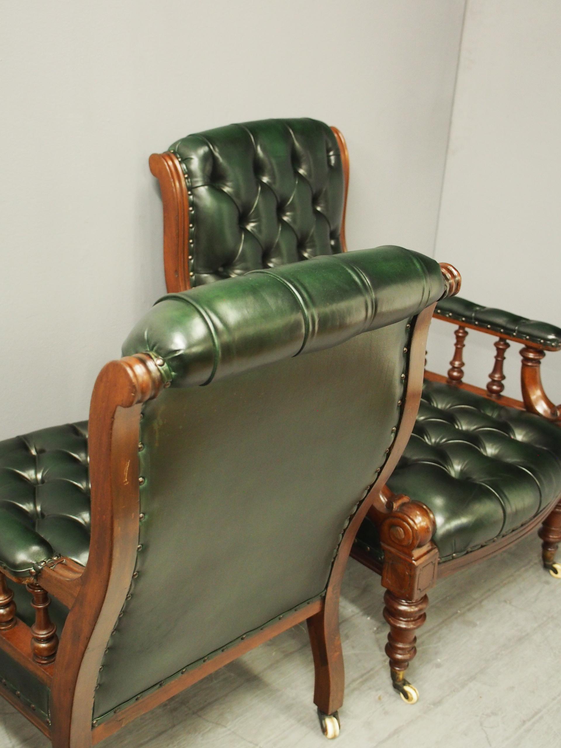 Pair of Mahogany and Leather Library Chairs For Sale 11