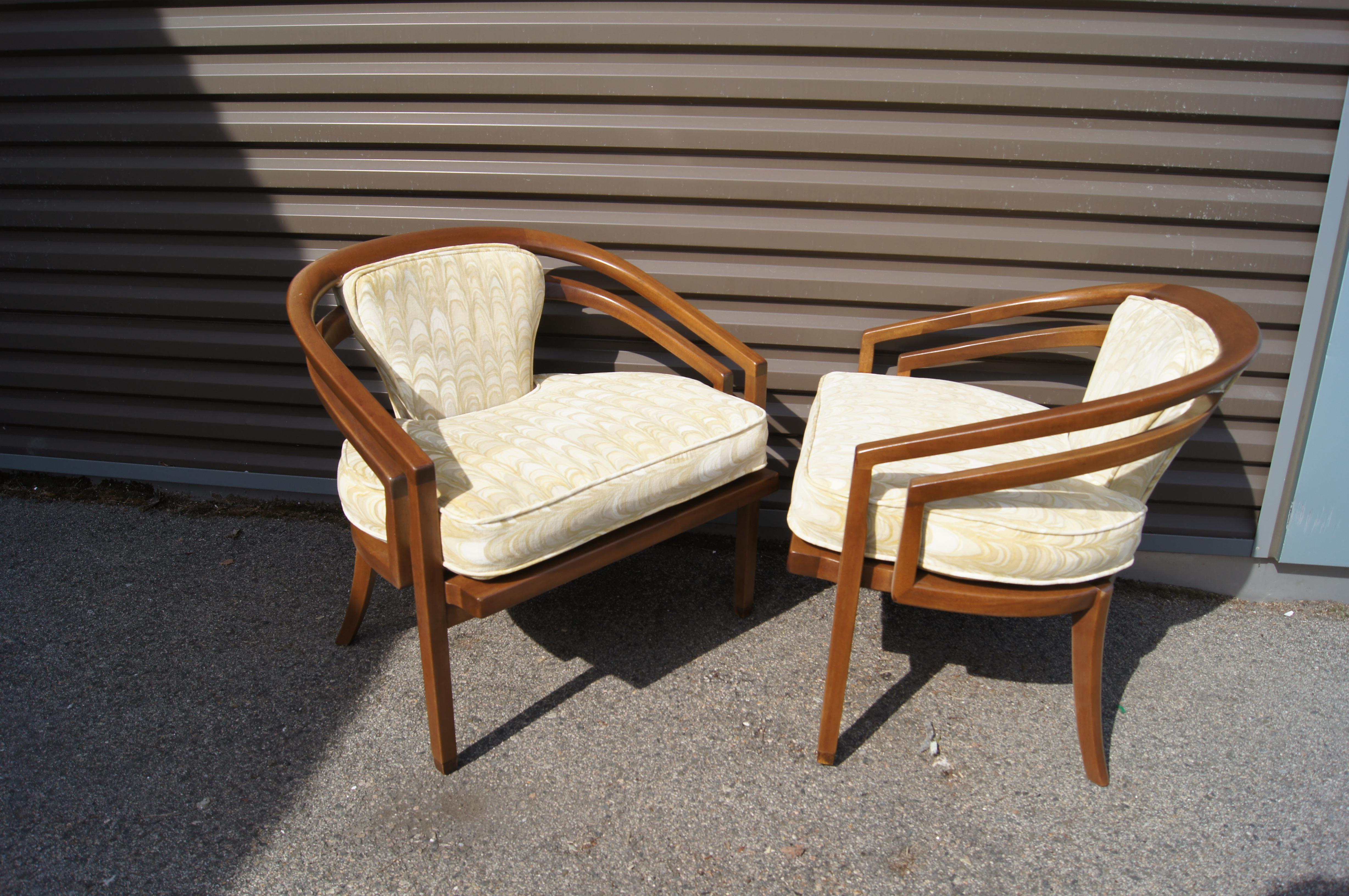 Pair of Wide Mahogany Armchairs by Baker with Jack Lenor Larsen Textile For Sale 6