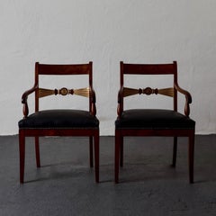 Paire de fauteuils en acajou avec détails dorés, 19ème siècle, Angleterre