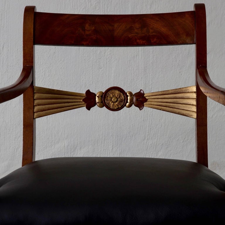 Pair of Mahogany Armchairs with Gilded Details, 19th Century, England For Sale 2