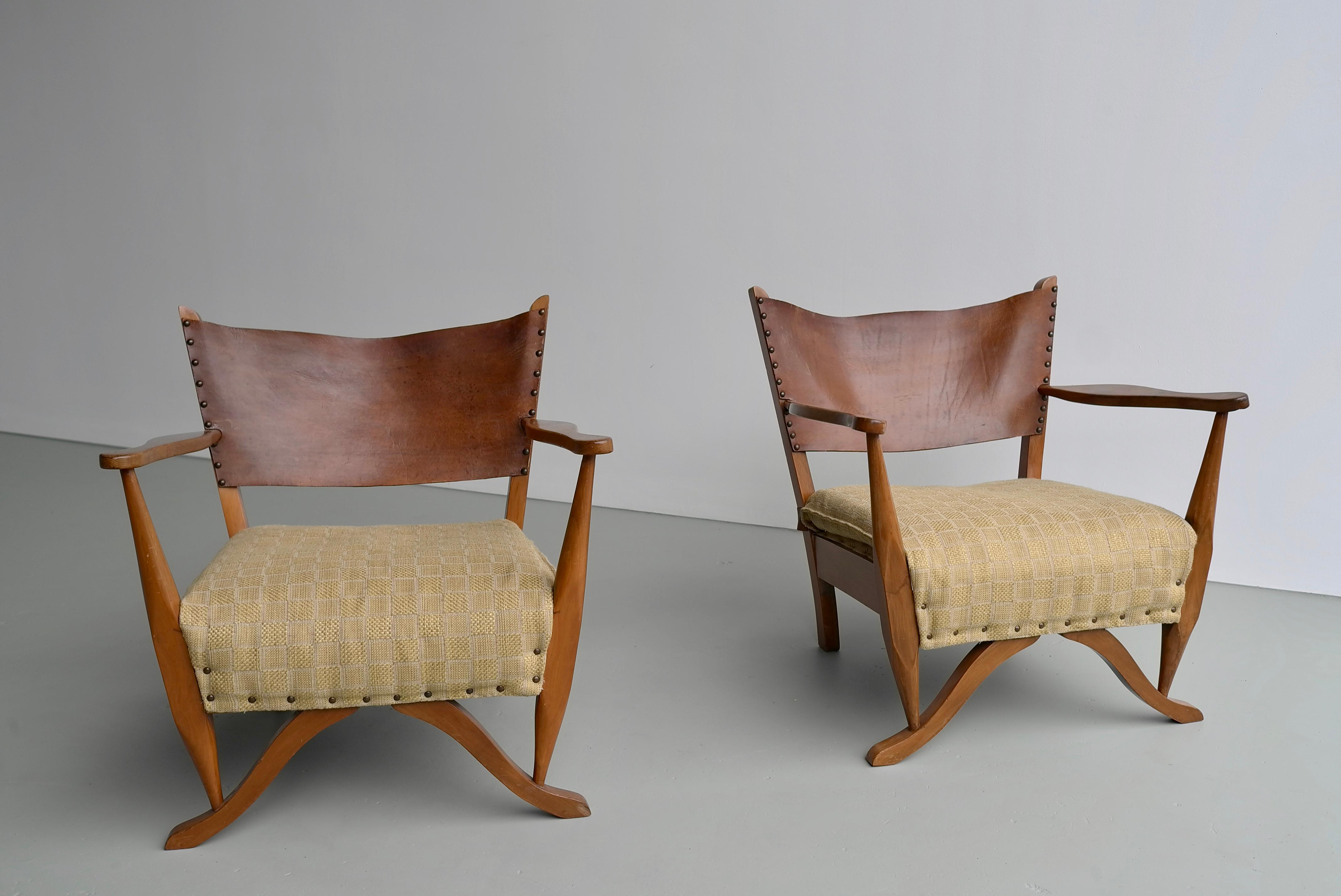 Mid-Century Modern Pair of Mahogany Armchairs with Natural Sling Leather Back, Denmark, 1960s For Sale