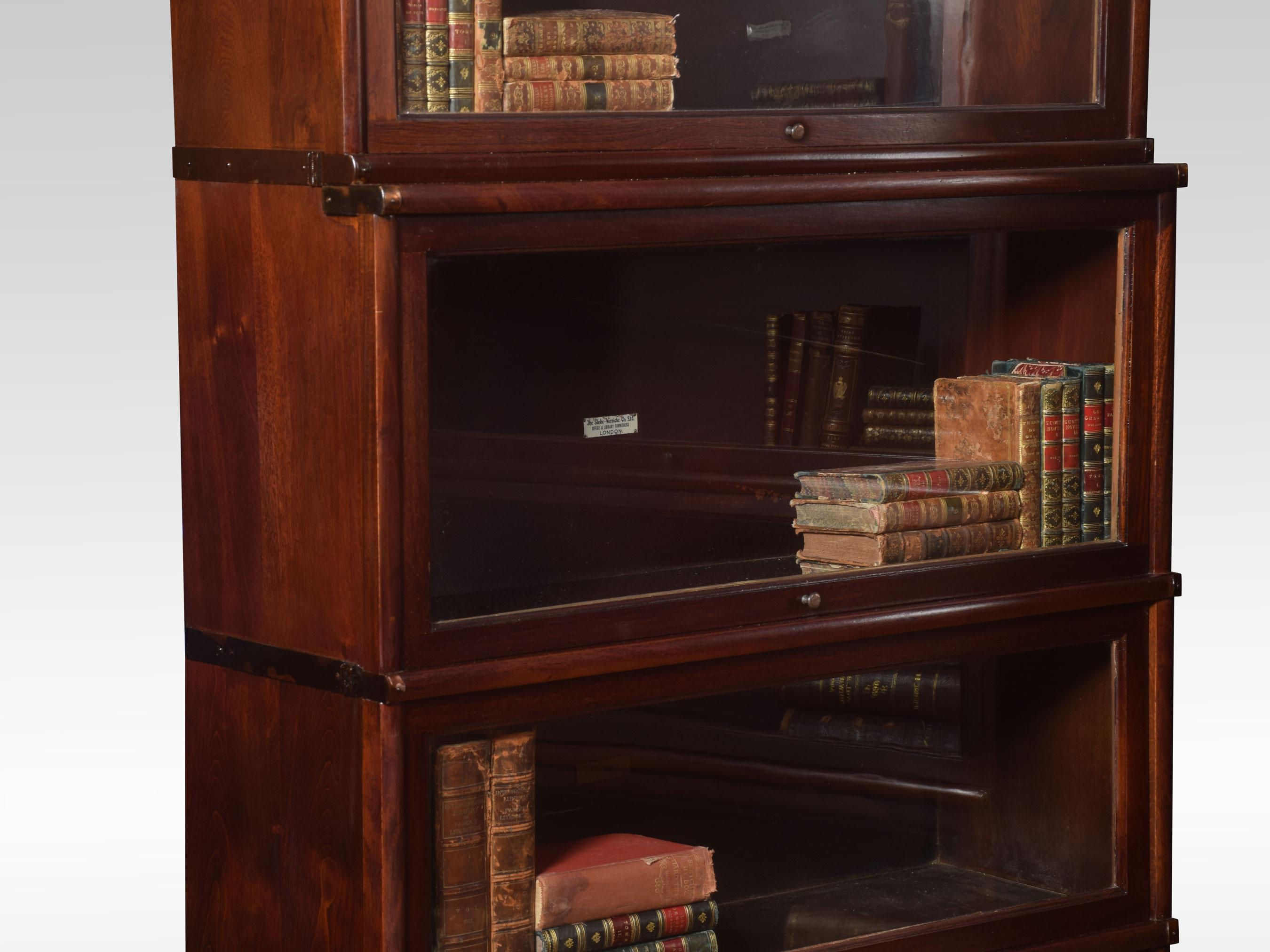 Pair of Mahogany Globe Wernicke Six Section Bookcases In Good Condition In Cheshire, GB
