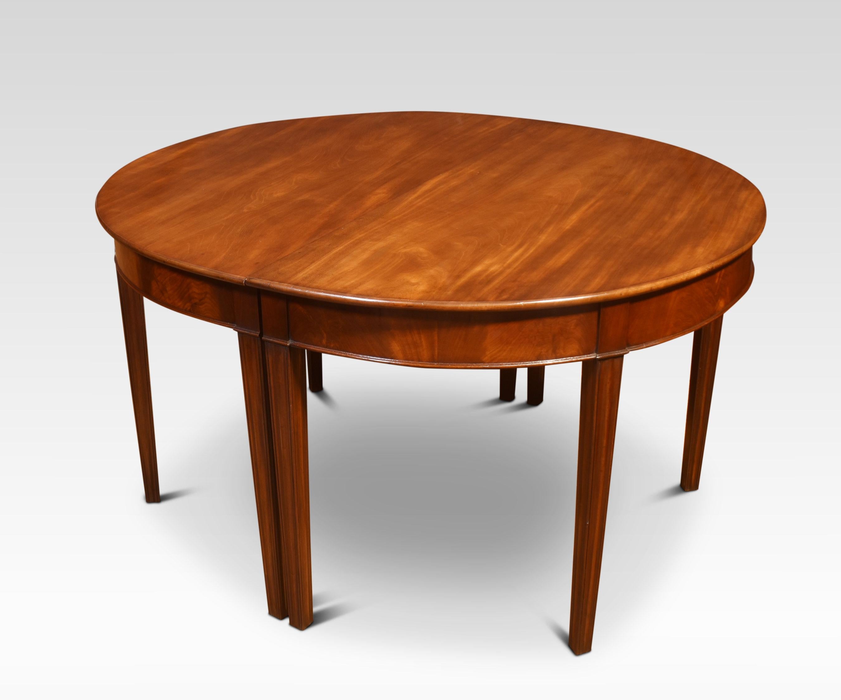 Paire de tables d'entrée en acajou Bon état - En vente à Cheshire, GB
