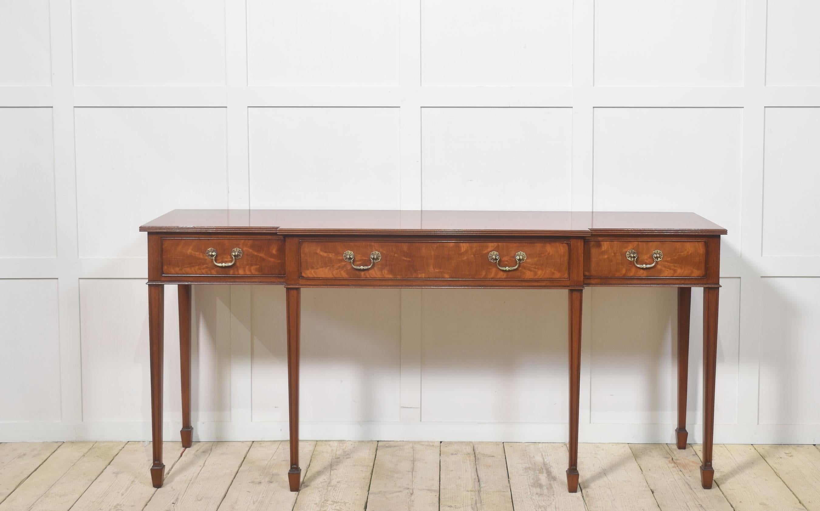 Pair of mahogany hall tables For Sale 2