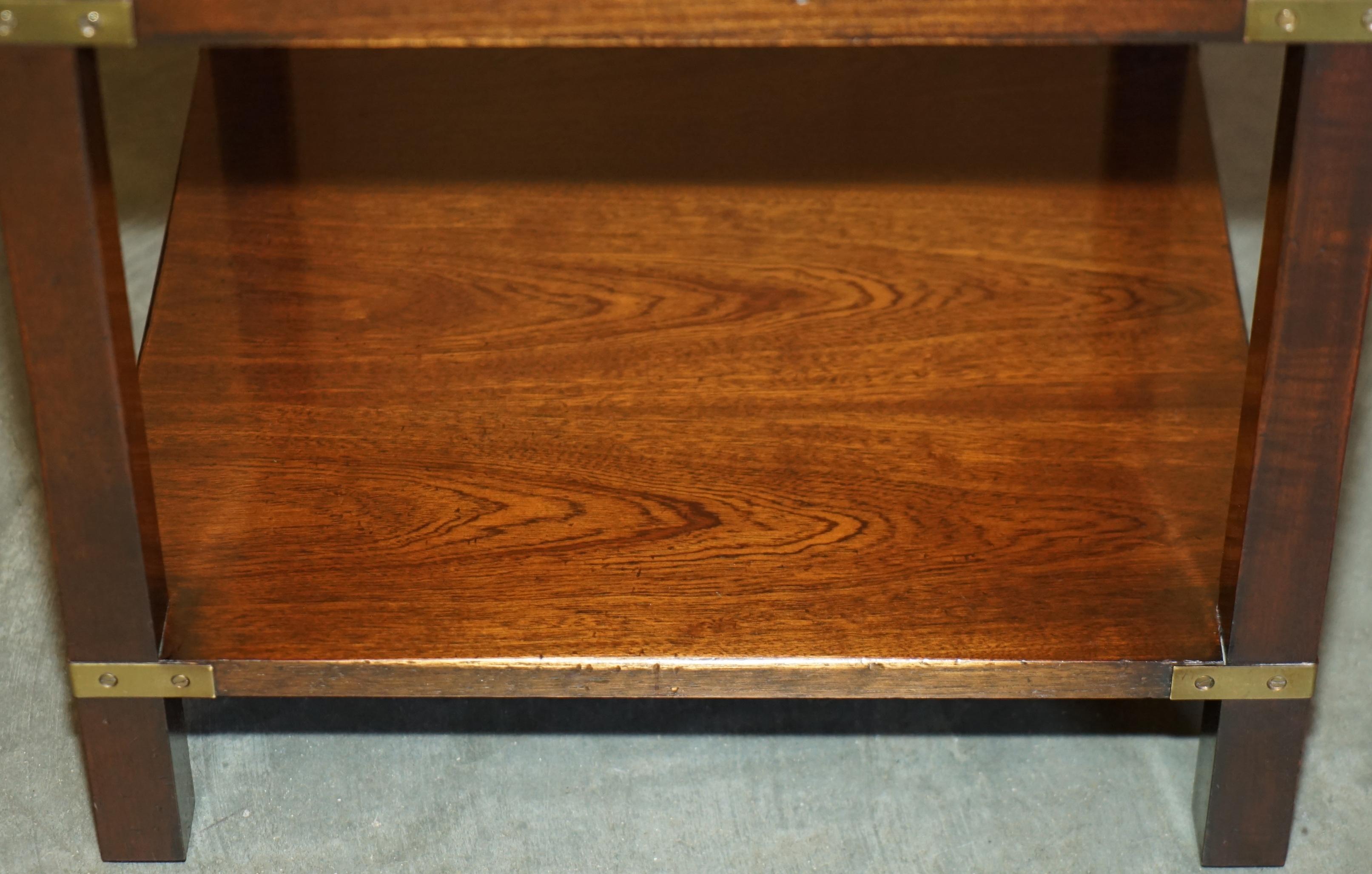 Brass PAIR OF HARDWOOD HARRODS LONDON KENNEDY MILITARY CAMPAIGN HIGH SiDE END TABLES For Sale