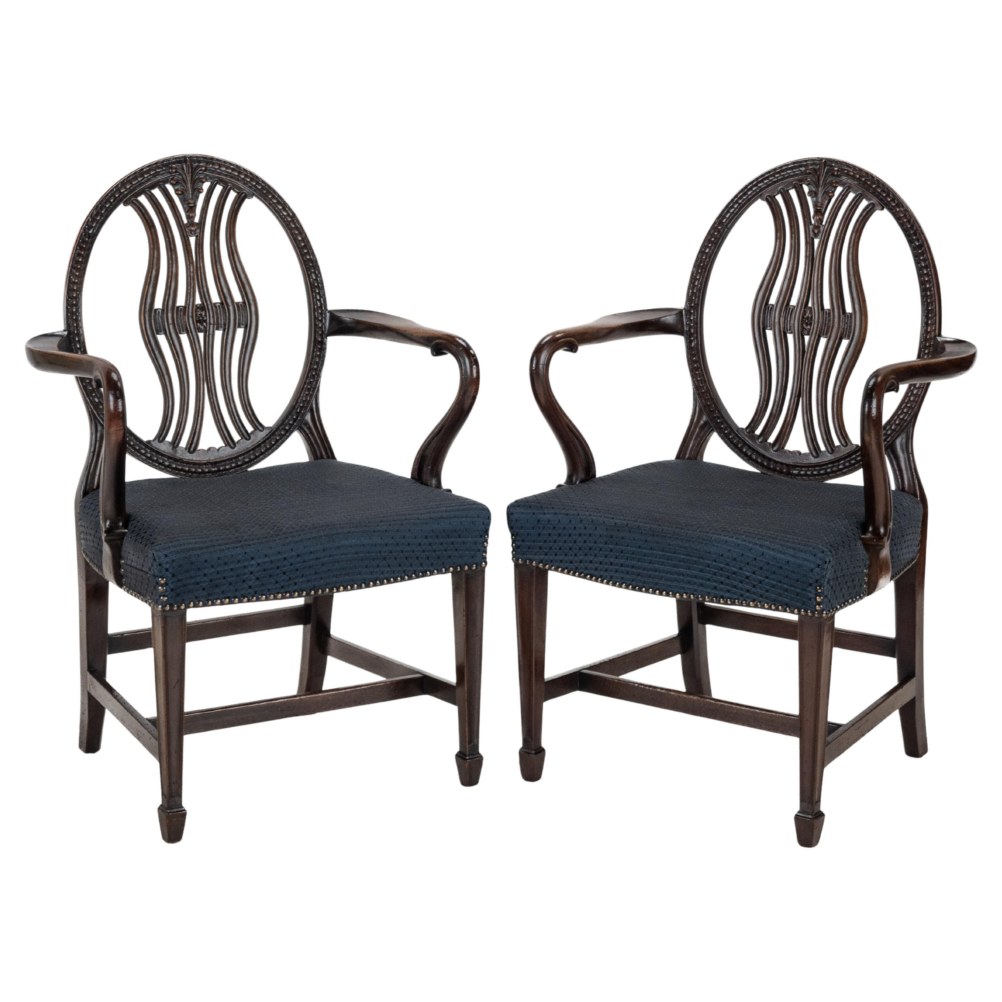 Pair of Mahogany Hepplewhite Armchairs with Horsehair Fabric For Sale