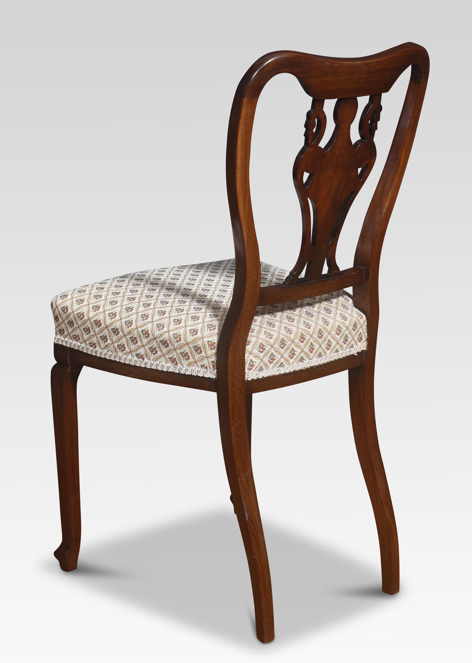 XIXe siècle Paire de chaises de chambre en acajou marqueté en vente