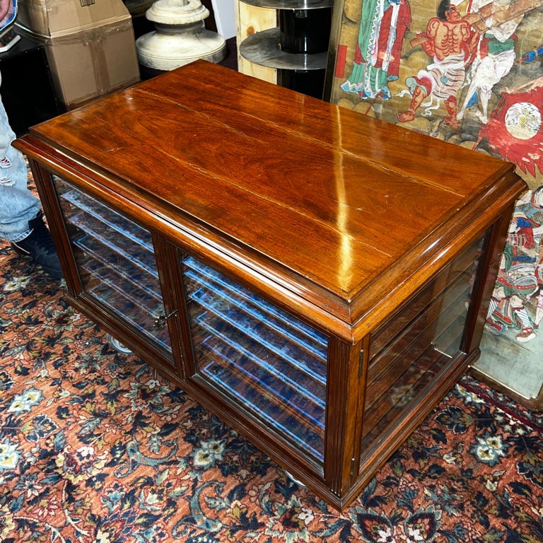 Pair of Mahogany Jewelry Cases For Sale at 1stDibs