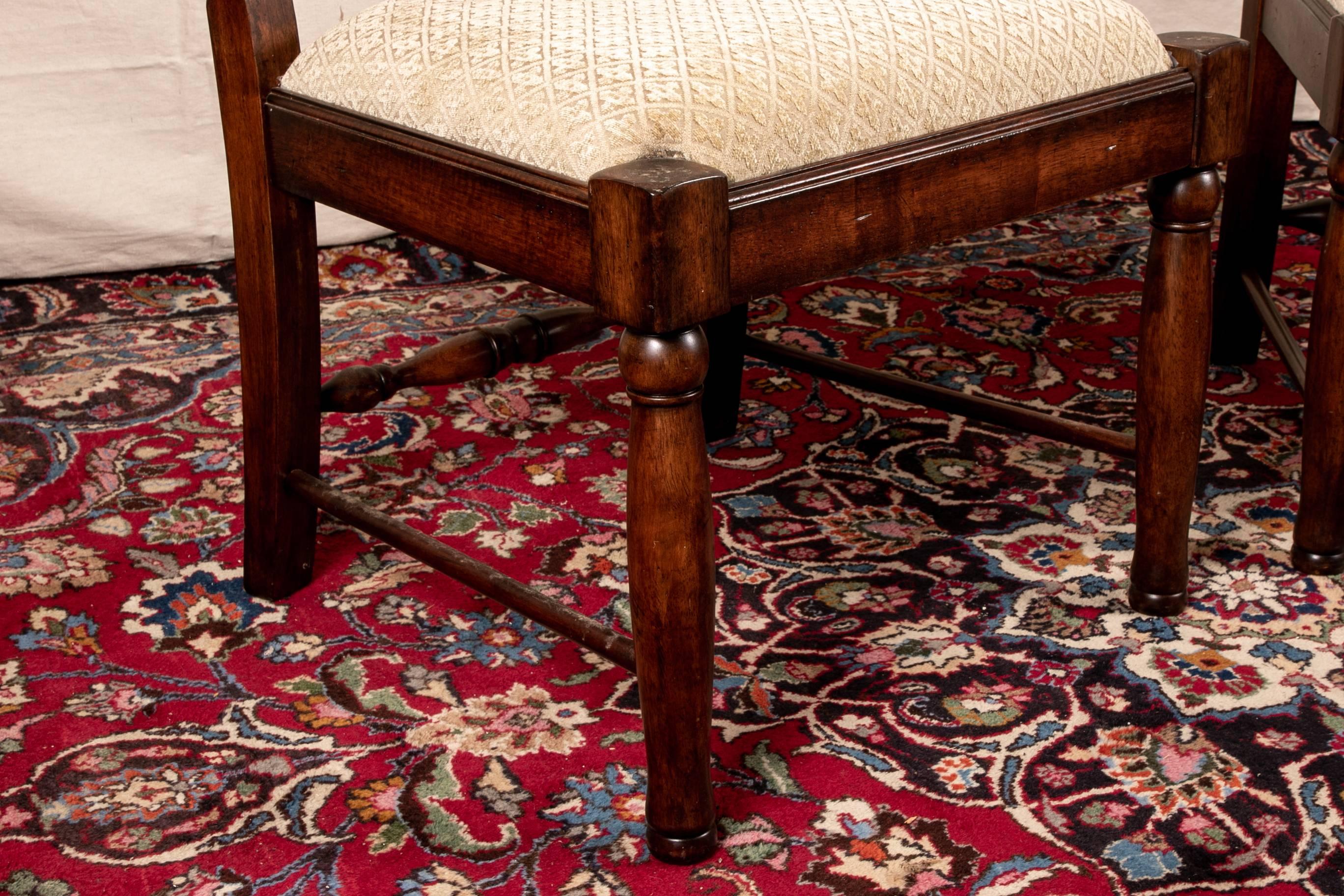 Pair of Mahogany Ladder Back Chairs In Good Condition In Bridgeport, CT