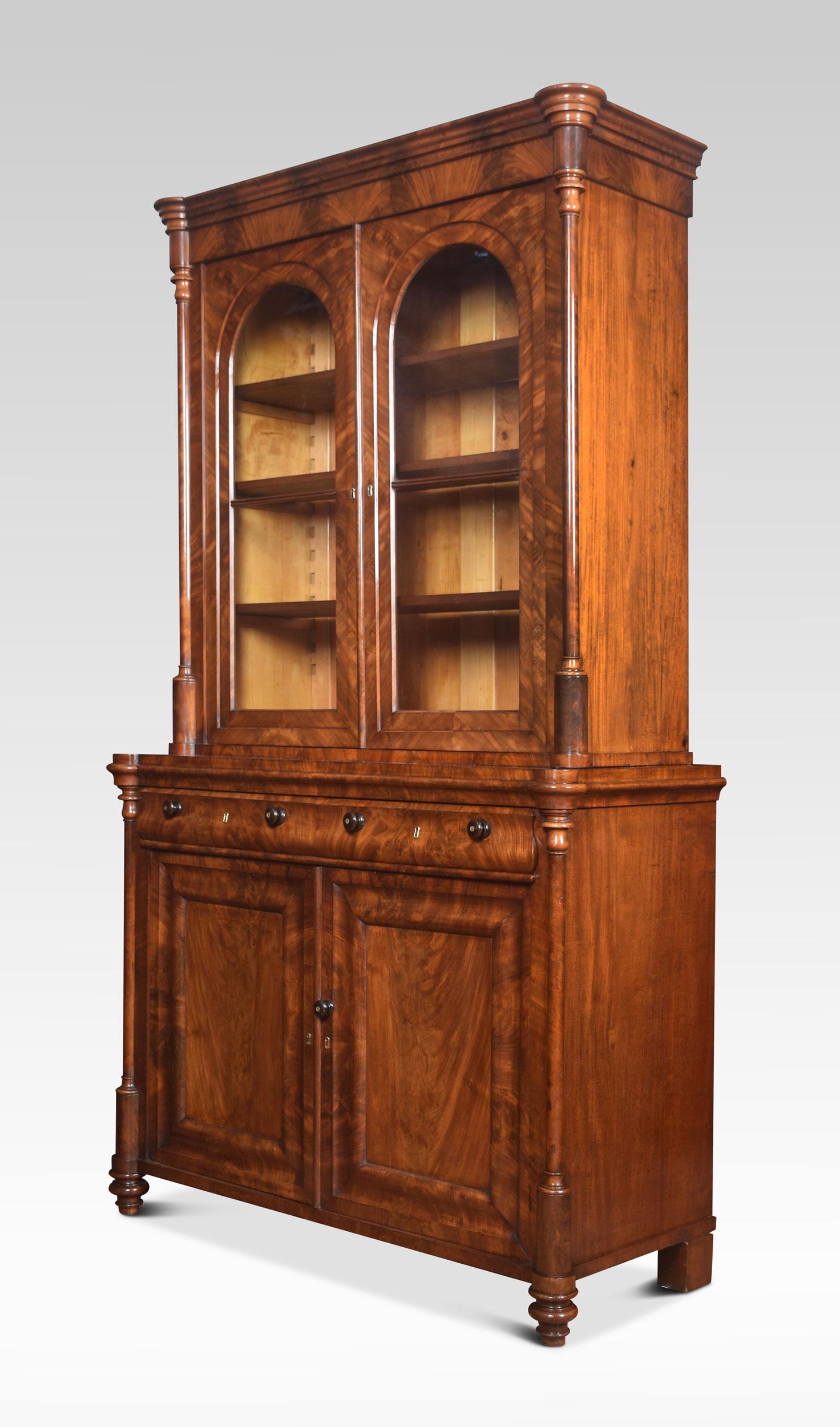 Pair of Mahogany Library Bookcases In Good Condition In Cheshire, GB