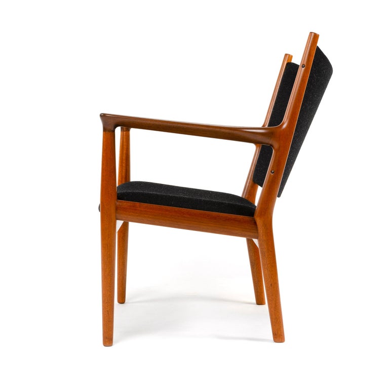 Danish Pair of Mahogany Lounge Chairs by Hans J. Wegner for Johannes Hansen For Sale