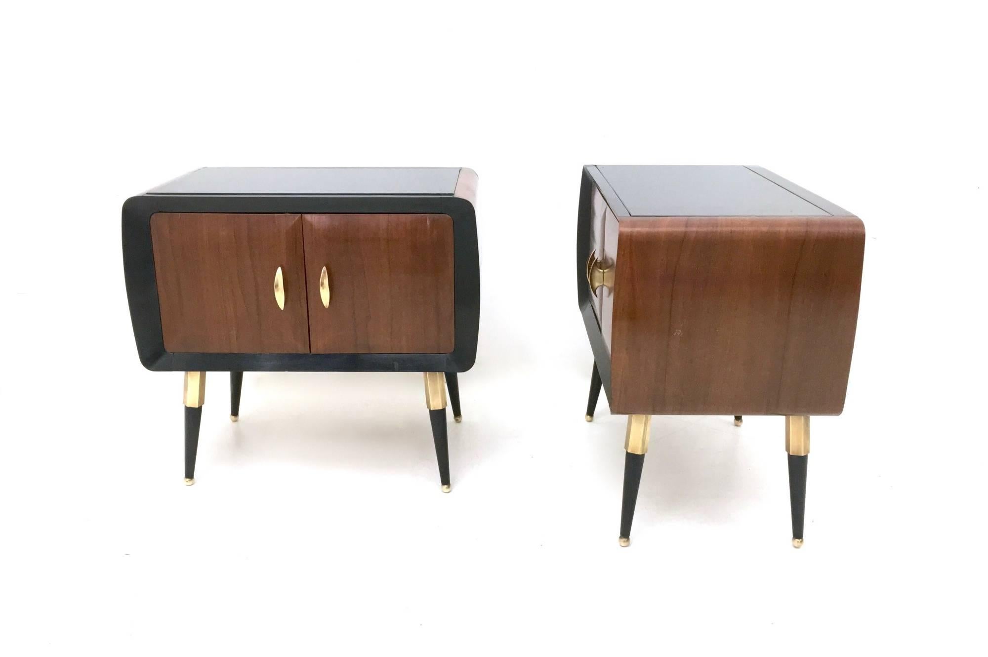 Varnished Pair of Mahogany Nightstands with Back-Painted Glass Top, Italy, 1950s