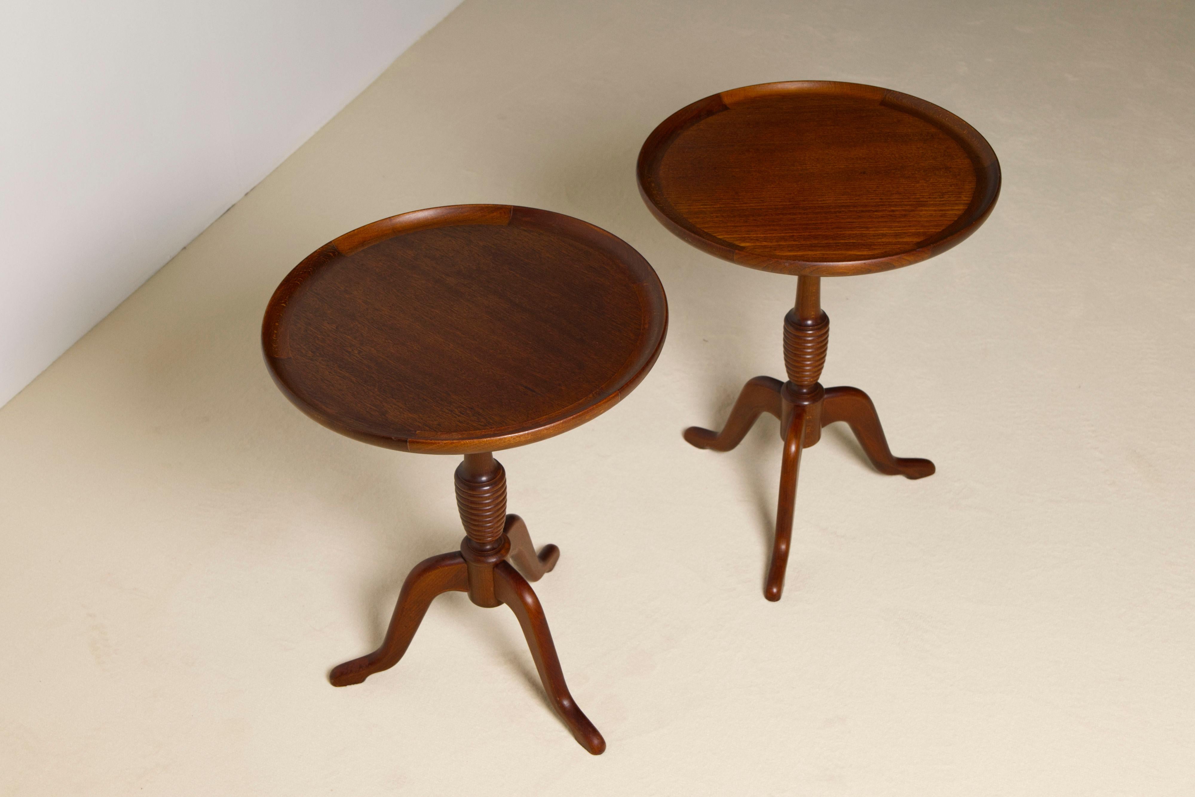 Pair of Mahogany side tables by Anton Kildeberg, Denmark 1970's In Good Condition For Sale In Balen, BE