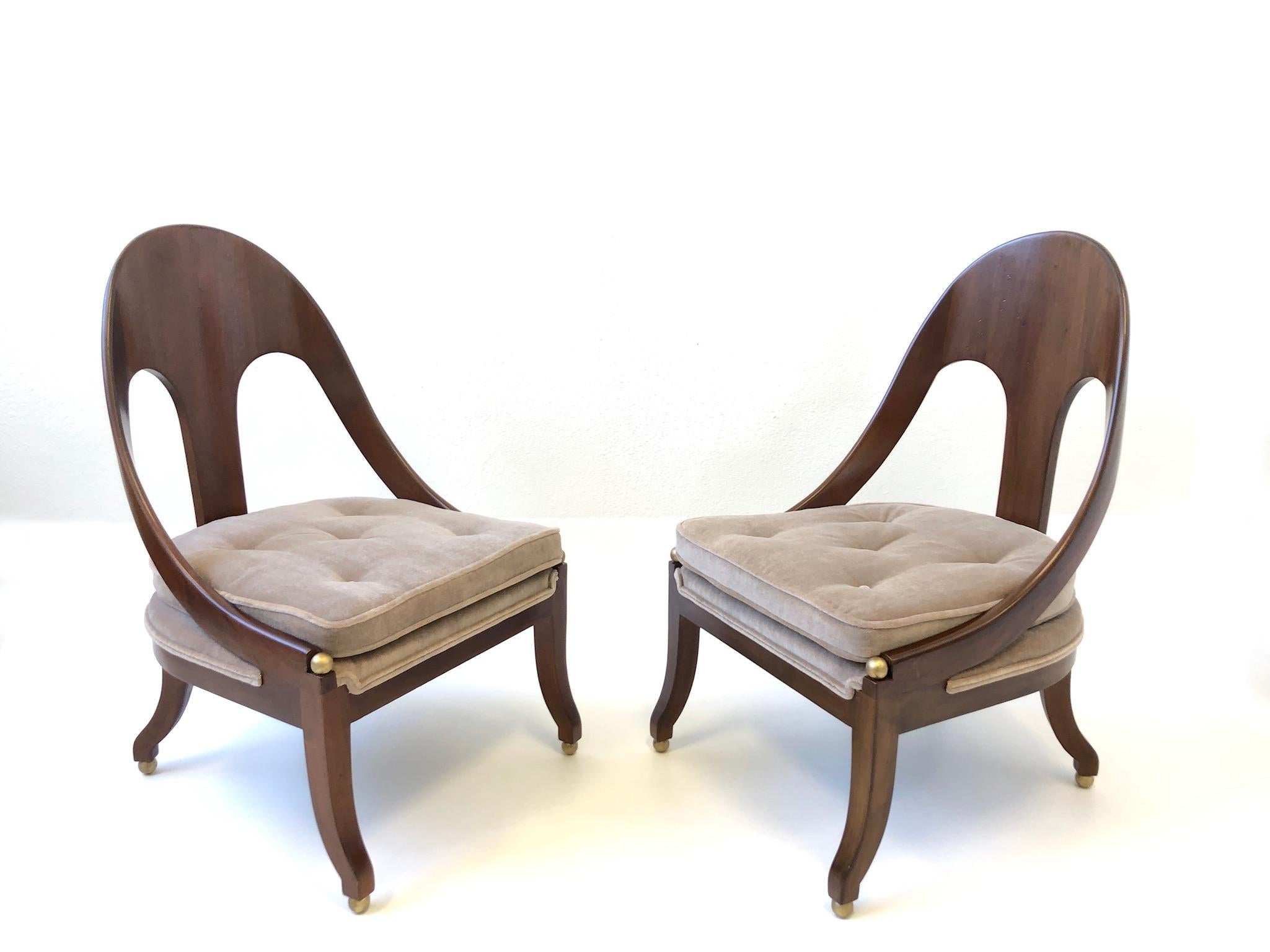 Mid-Century Modern Pair of Mahogany Spoon Back Slipper Lounge Chairs by Michael Taylor for Baker