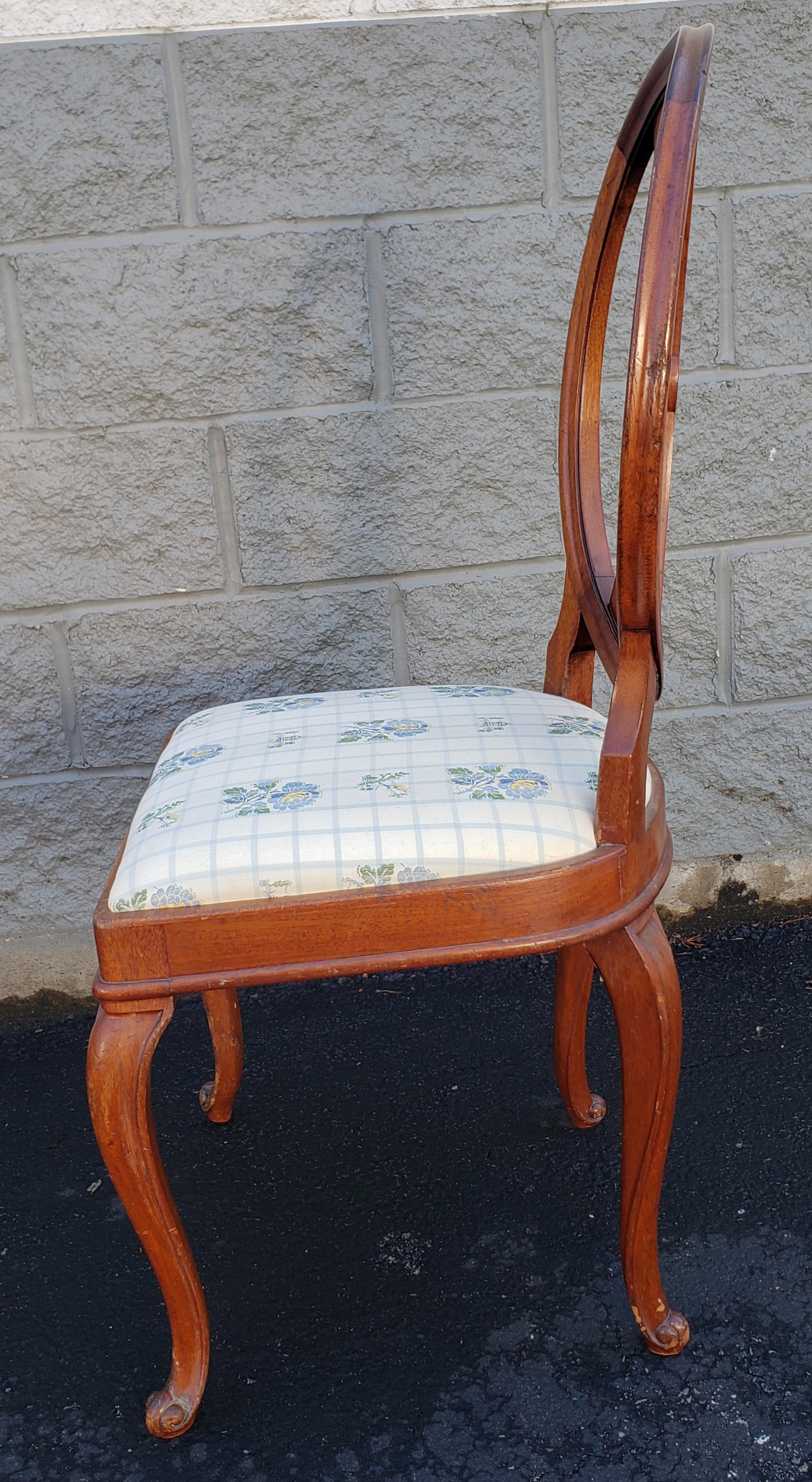 Pair of Mahogany Upholstered Shieldback Chairs For Sale 4