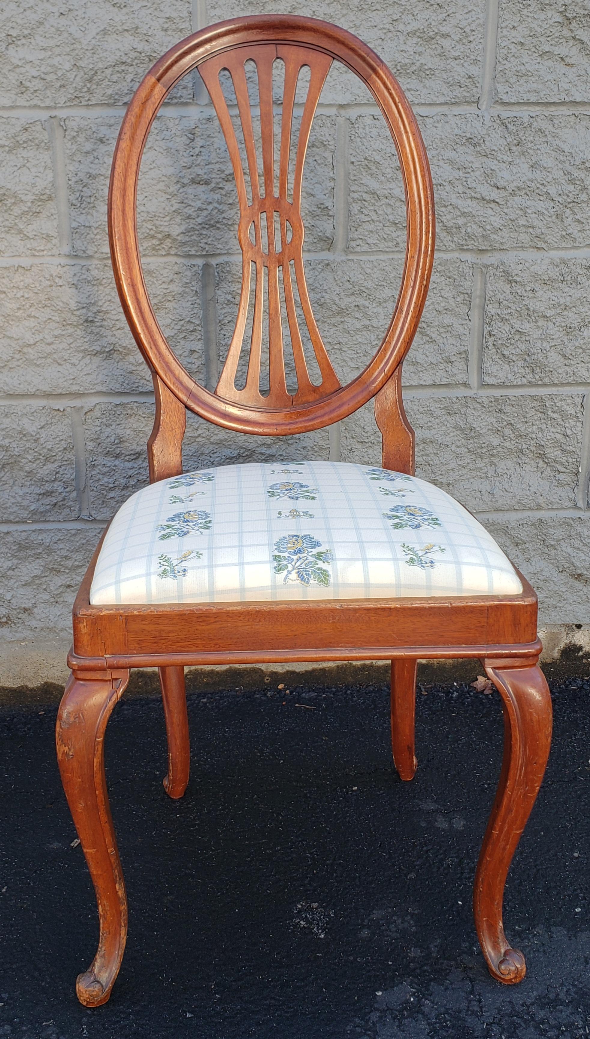 Pair of Mahogany Upholstered Shieldback Chairs For Sale 2