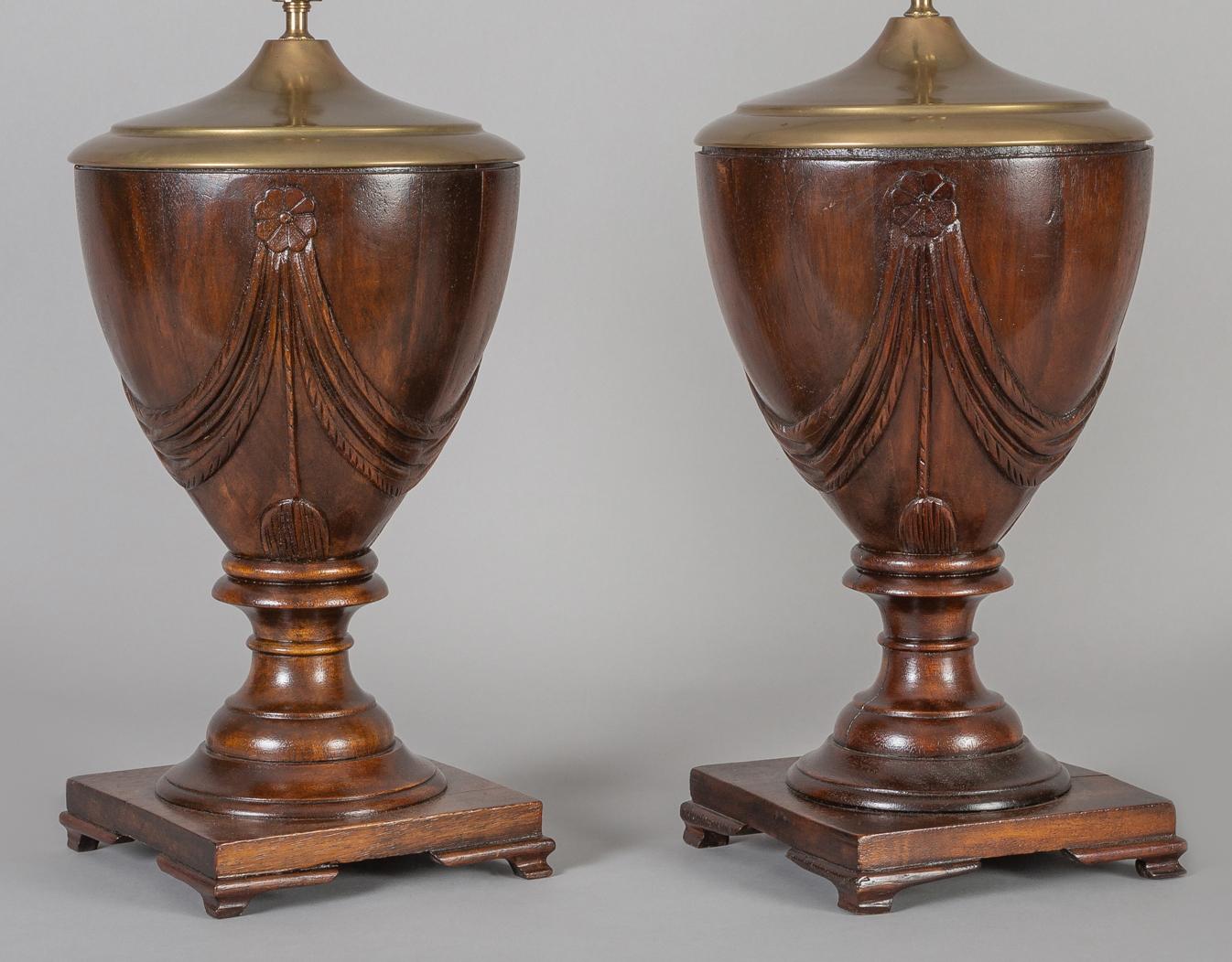 Pair of Mahogany Urn Shaped Lamps In Good Condition For Sale In Sheffield, MA