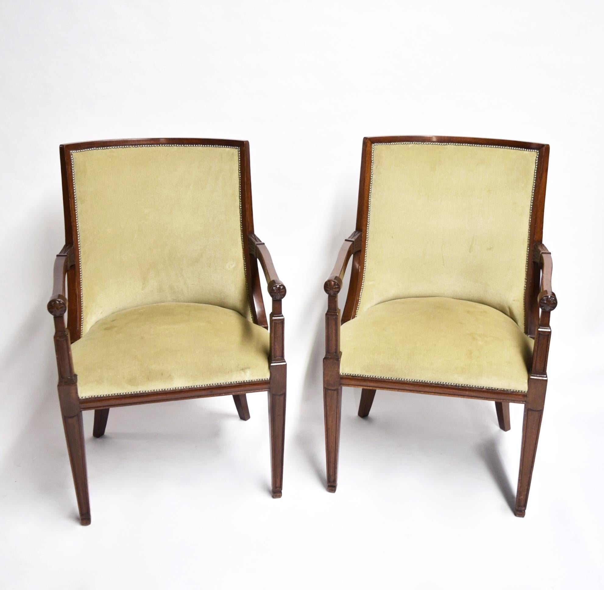 Pair of Mahogany Wood and Beige Mohair Velvet Armchairs, France Circa 1840 In Good Condition For Sale In Jersey City, NJ