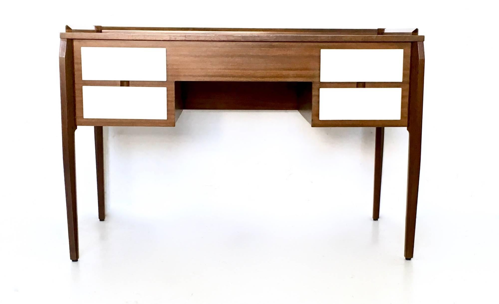 Italian Pair of Mahogany Writing Desks in the Style of Gio Ponti, Italy, 1950s-1960s