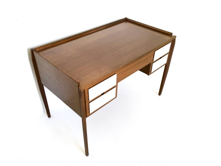 Pair of Vintage Wooden Writing Desks in the Style of Gio Ponti, Italy For Sale 2
