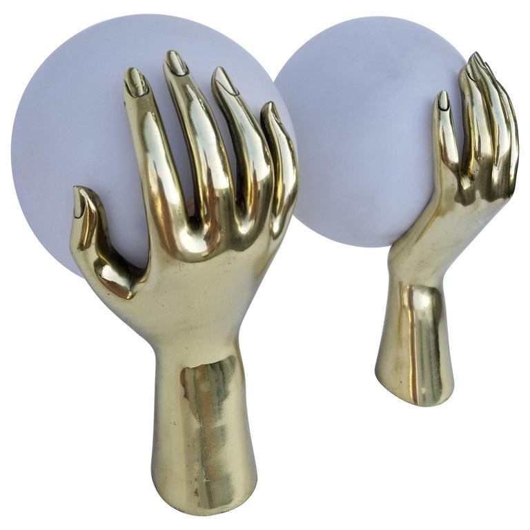 Paire d'appliques à main en bronze de la Maison Arlus:: 2 paires  disponibles En vente sur 1stDibs