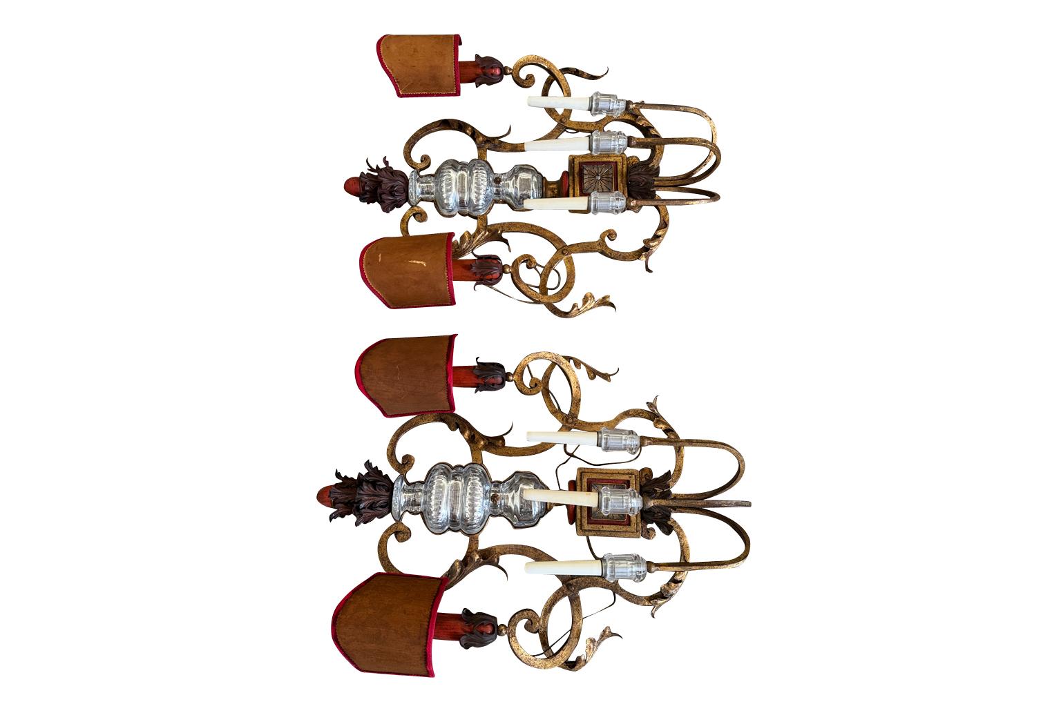 Pair Of Maison Bagues Appliques - Sconces Dorado en venta