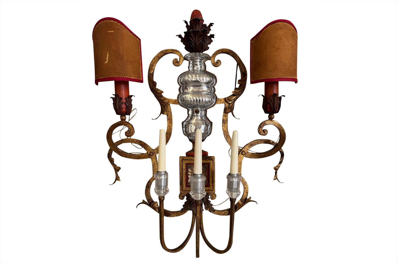 Pair Of Maison Bagues Appliques - Sconces en Bueno estado para la venta en Round Top, TX