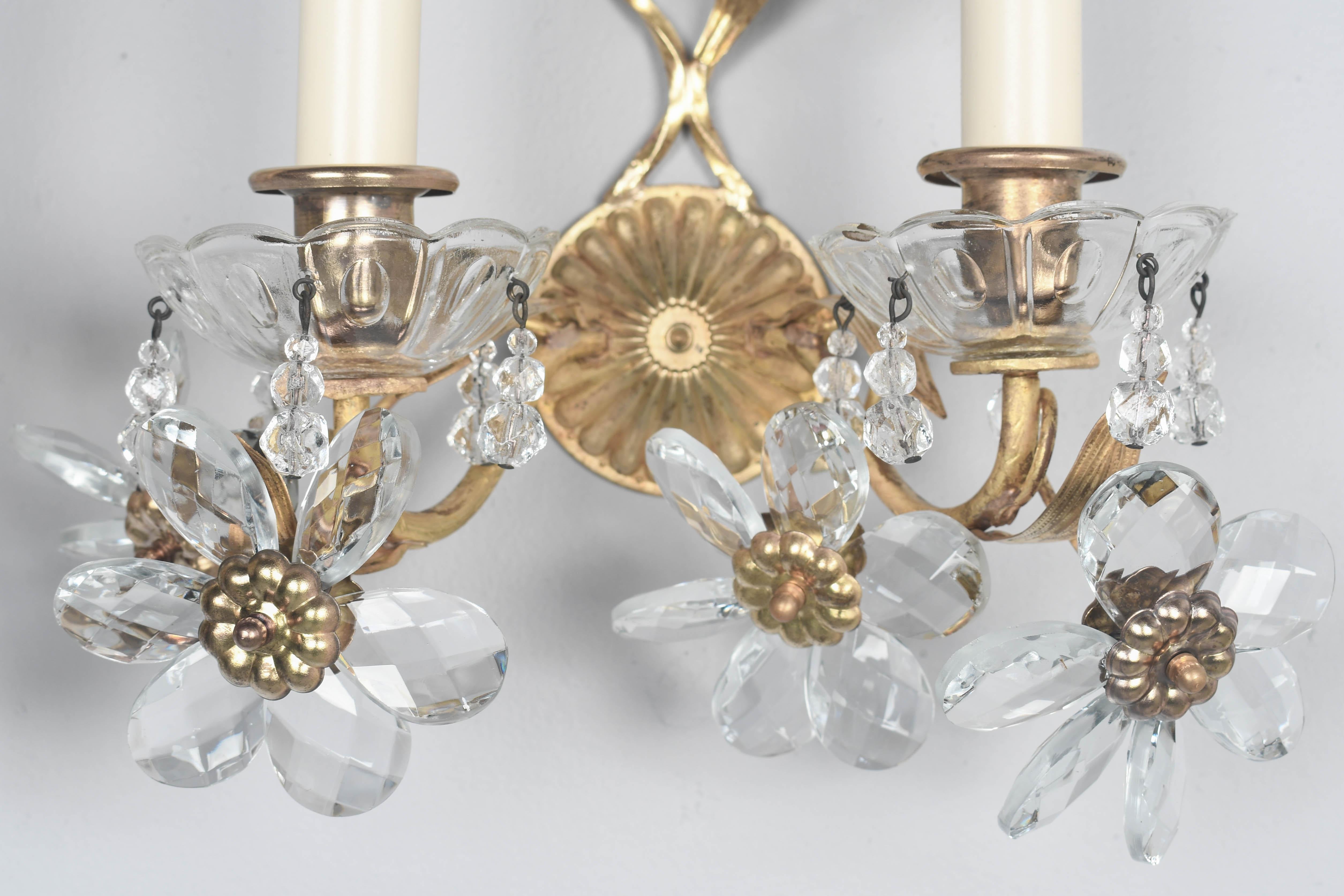 Coppia di lampade a fiore in cristallo della Maison Baguès in vendita 1