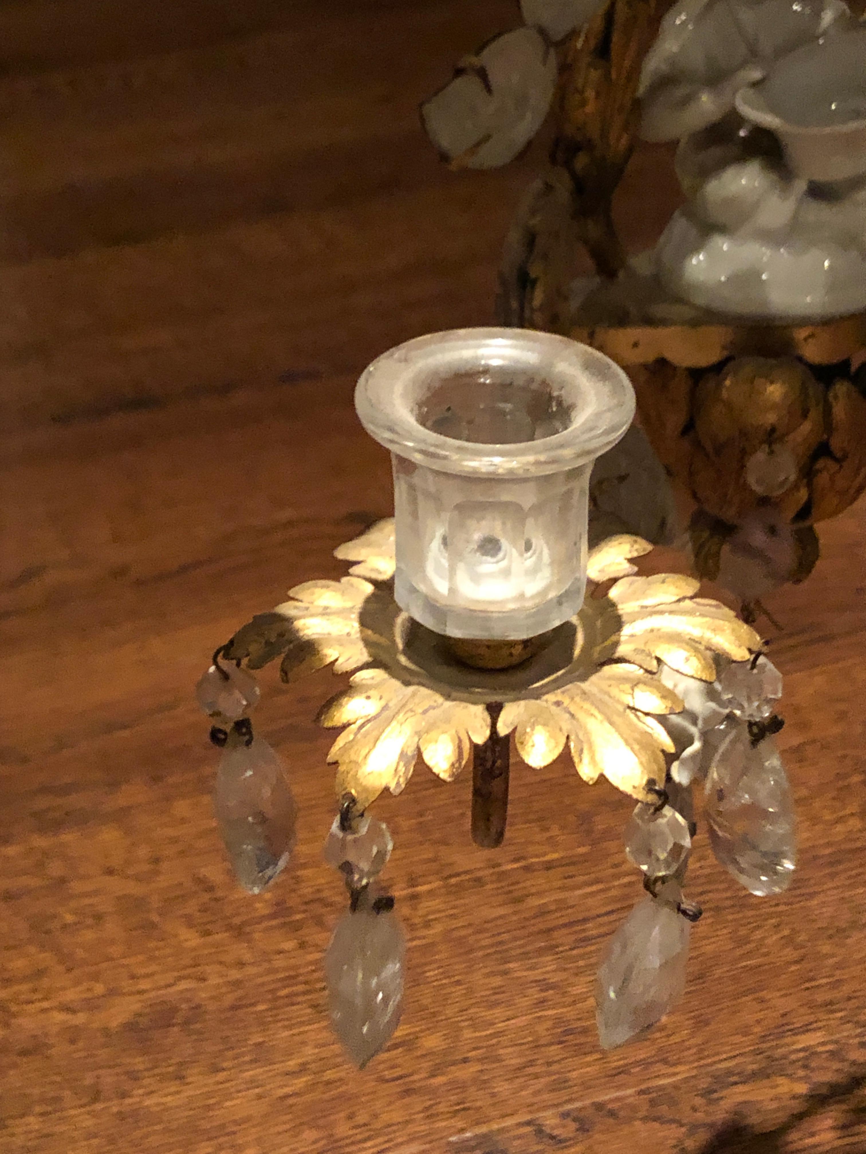 Paire d'appliques en cristal et porcelaine de la Maison Baguès en vente 3
