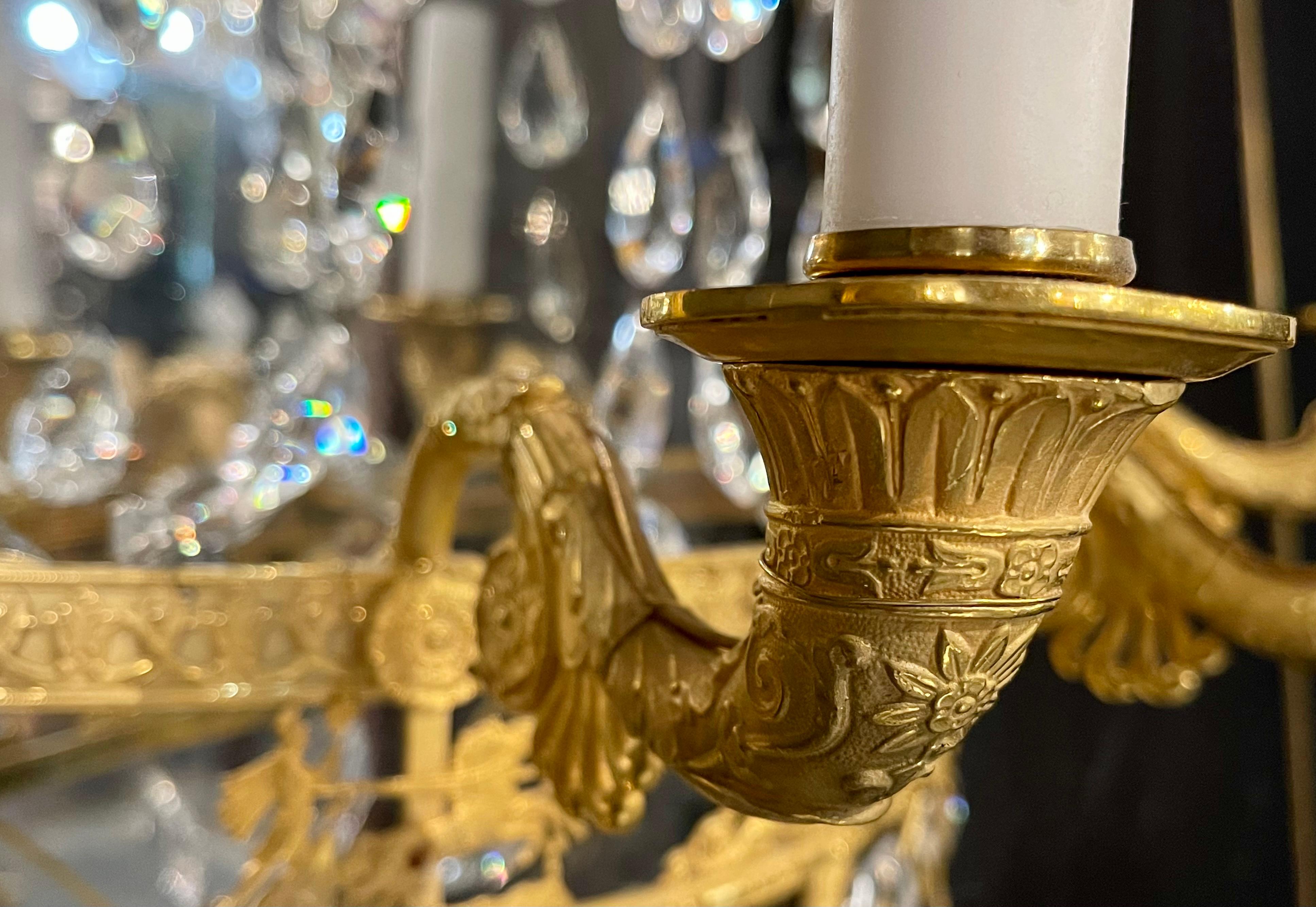 Maison Baguès Attribution, appliques néoclassiques à miroir, bronze, cristal, années 1910 Bon état - En vente à Stamford, CT