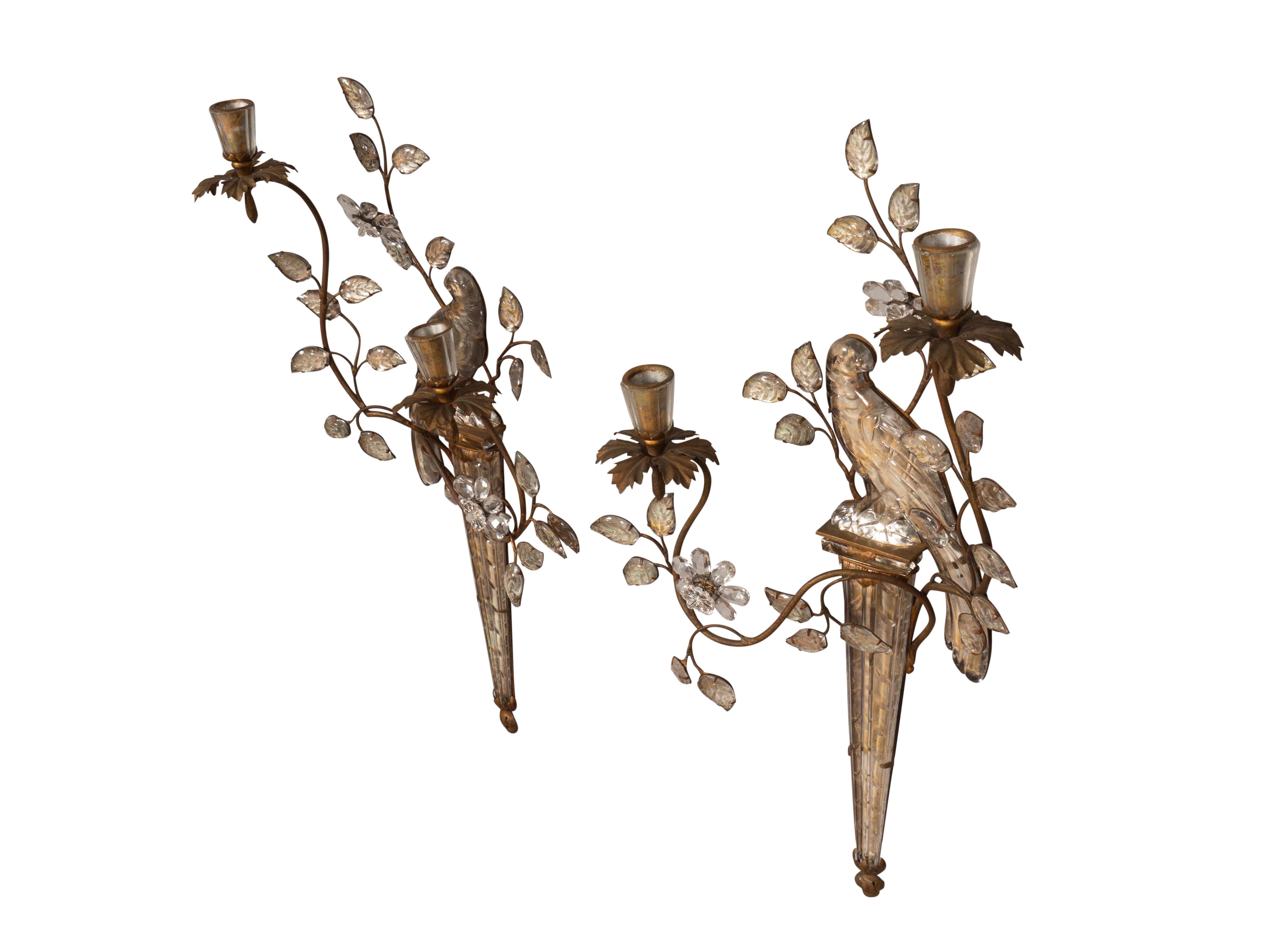 Coppia di lampade da parete in cristallo e metallo dorato della Maison Bagues a forma di pappagallo in vendita 6