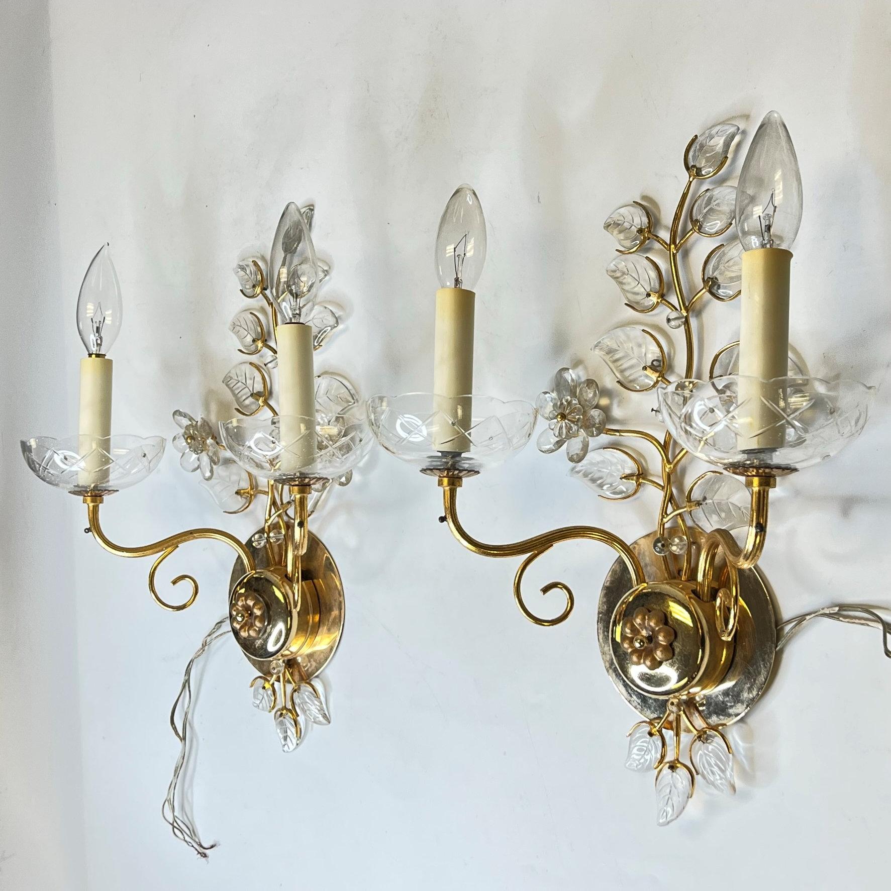 Pair of Maison Baguès Style Gilt Brass and Glass Sconces For Sale 3