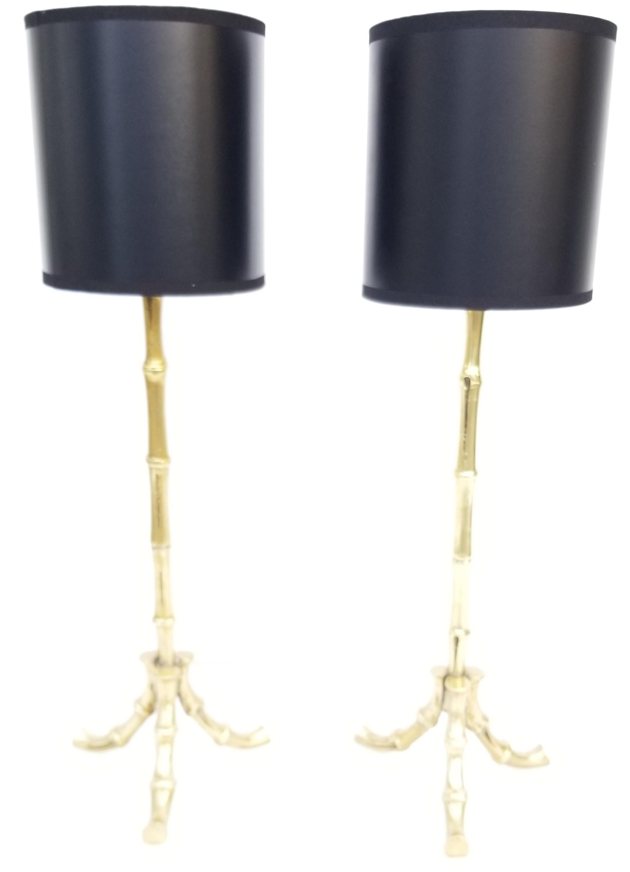 Mid-20th Century Pair of Maison Baguès Table Lamp For Sale