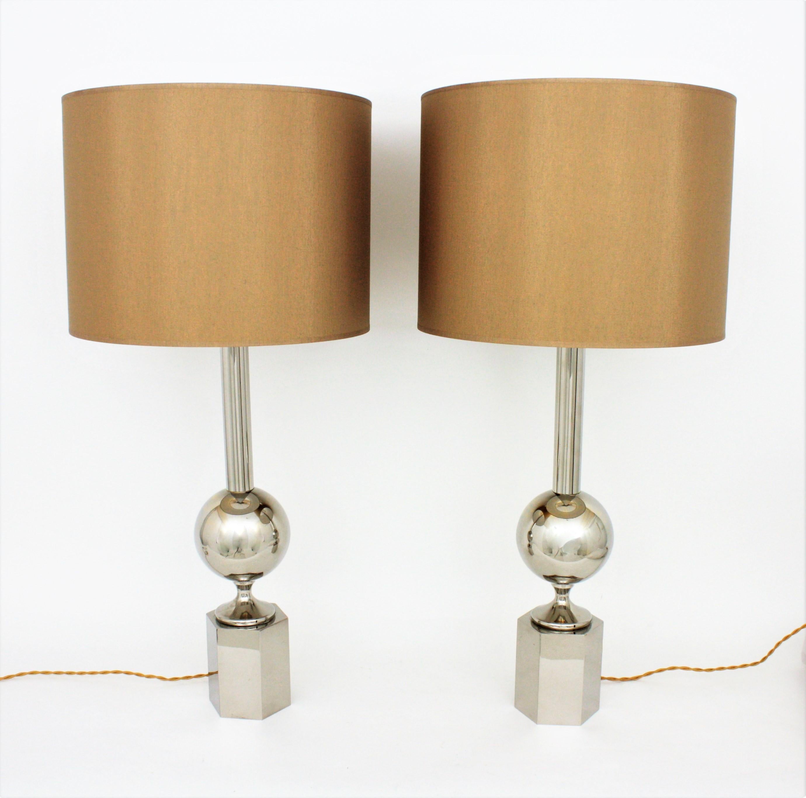 20th Century Pair of Maison Barbier Hexagon Ball Tall Table Lamps in Chromed Steel  For Sale
