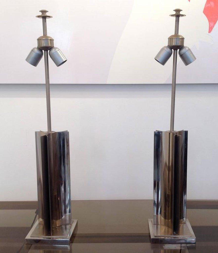 Mid-Century Modern Pair of 1960s Maison Charles Style French chrome Lamps For Sale