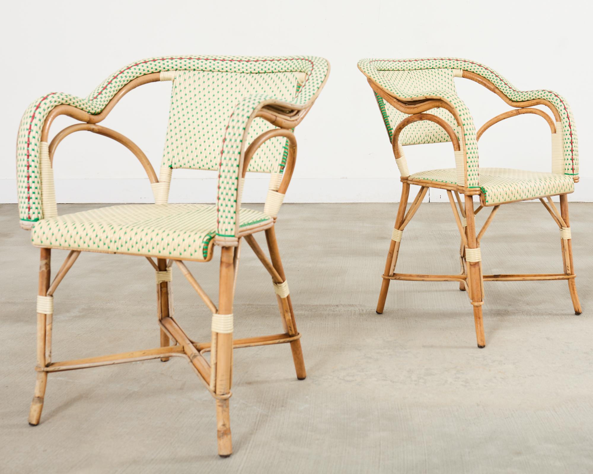 Paar Maison Gatti Haussman Rattan geflochtene Bistro-Sessel im Angebot 12