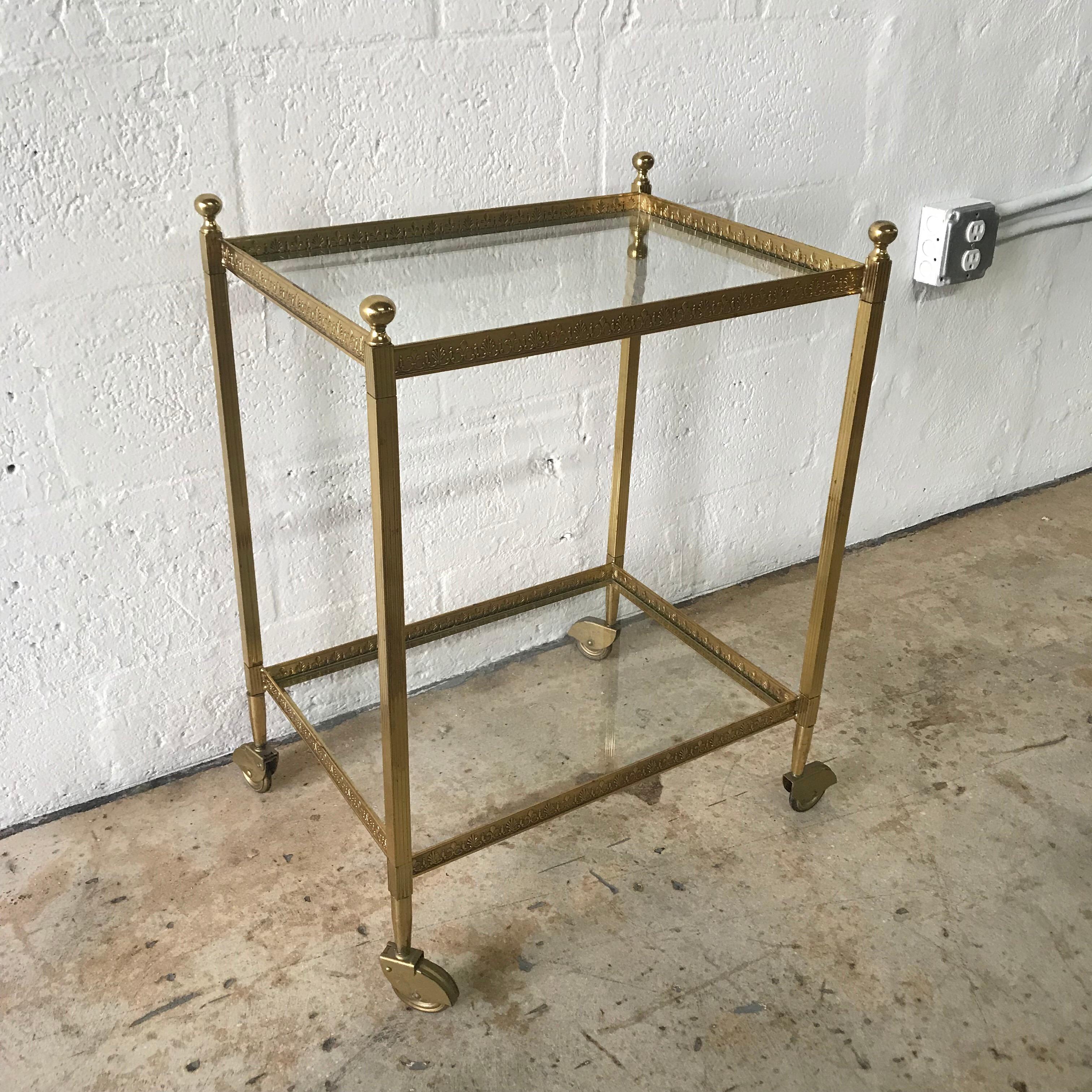 Pair of Maison Jansen Brass and Glass Two-Tier Rolling Occasional Tables or Cart (20. Jahrhundert)